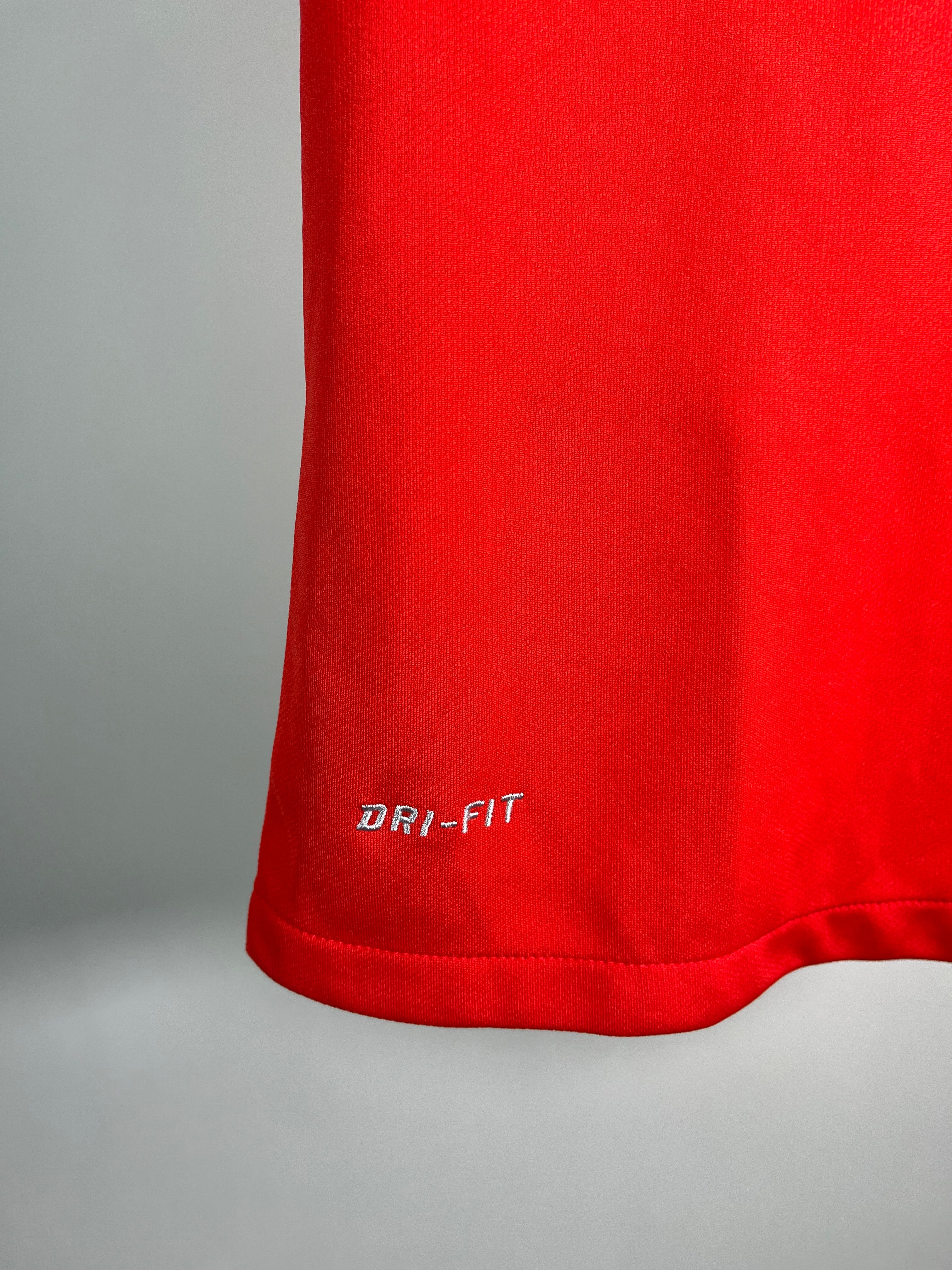 Jersey Chile Local 2016 2017 *Copa América* Alexis Sánchez (L)