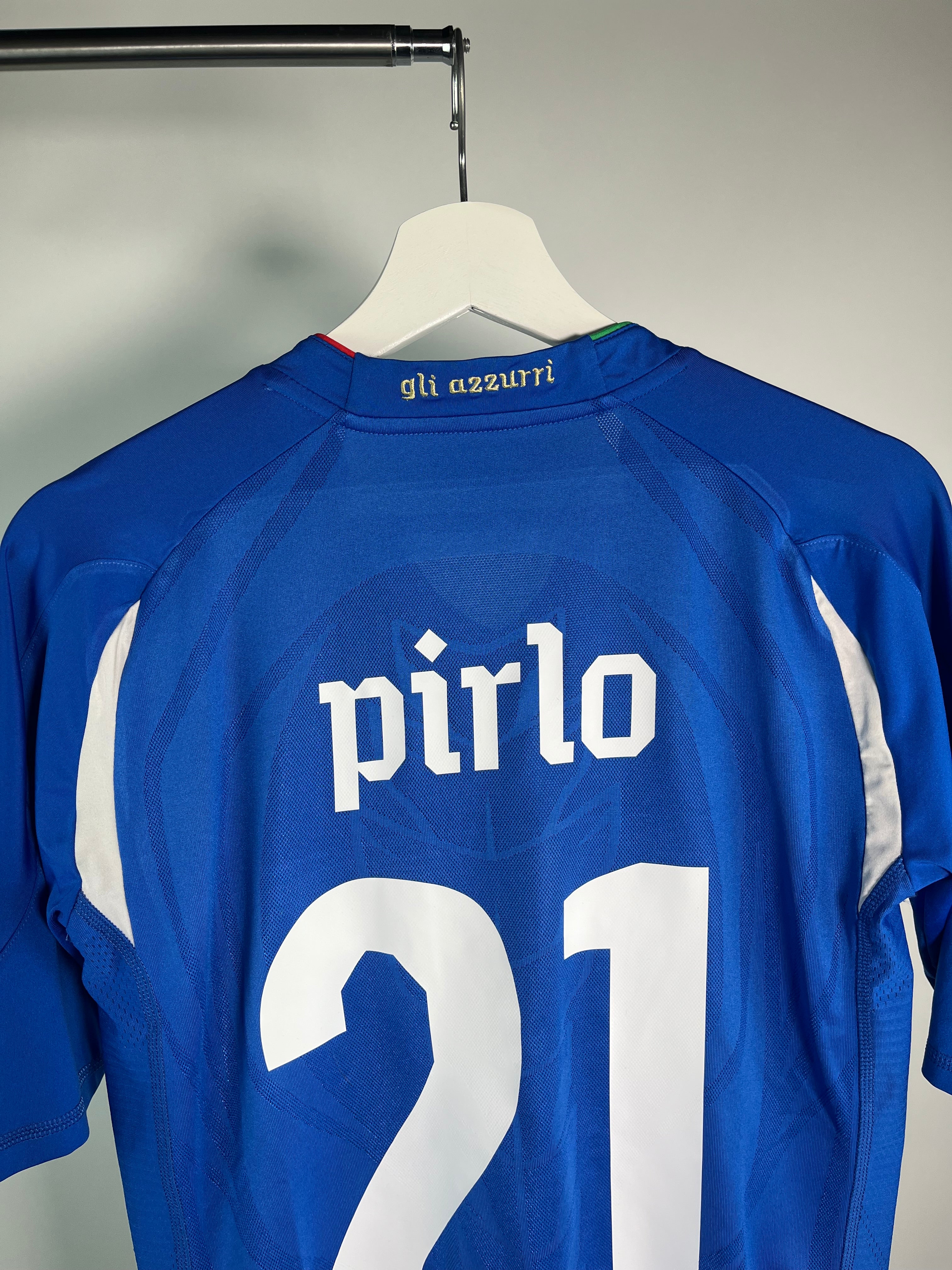 Jersey Italia Local 2010 2011 Versión Jugador Andrea Pirlo (M)