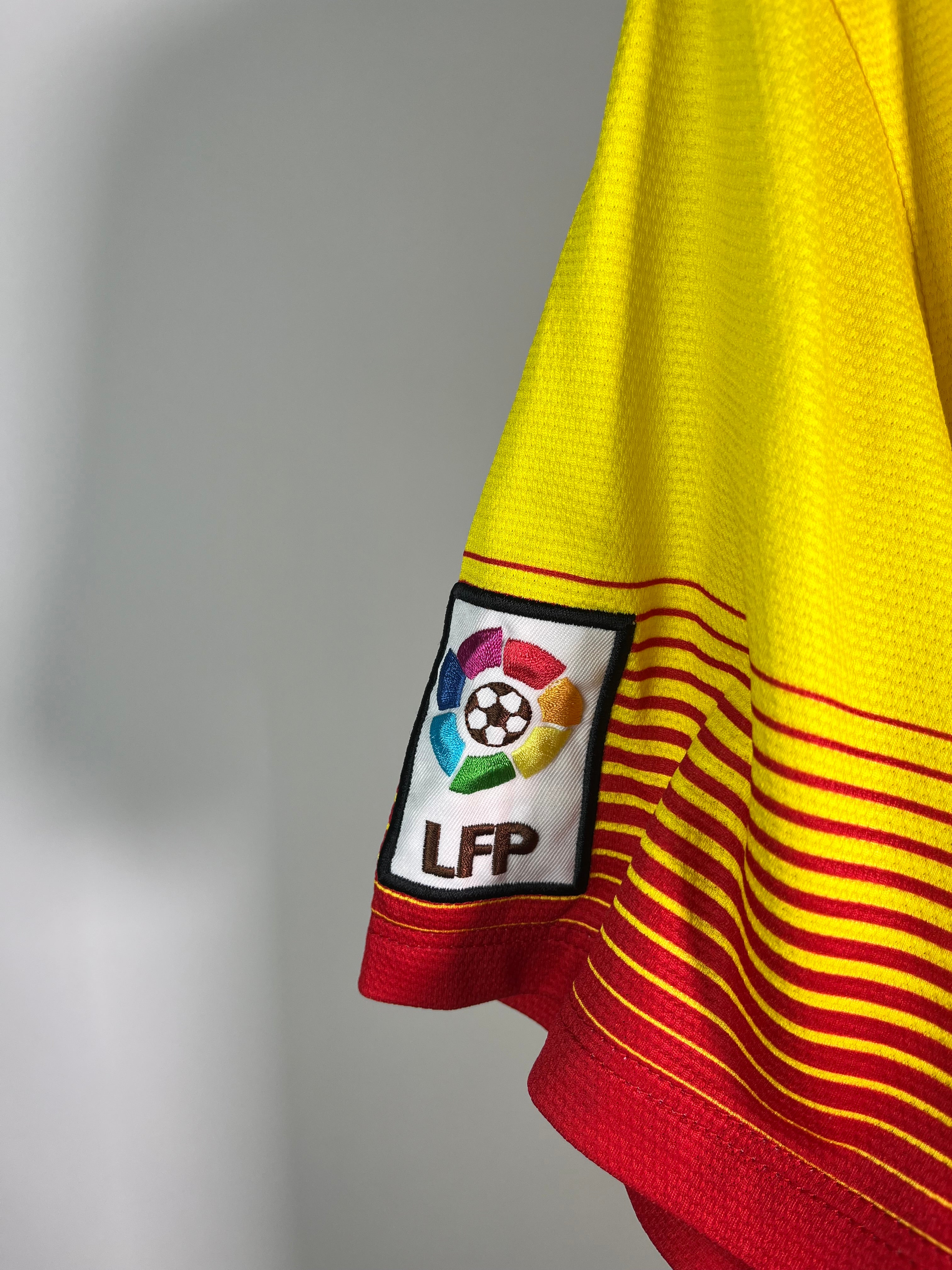 Jersey Barcelona Visita 2013 2014 Lionel Messi (L)