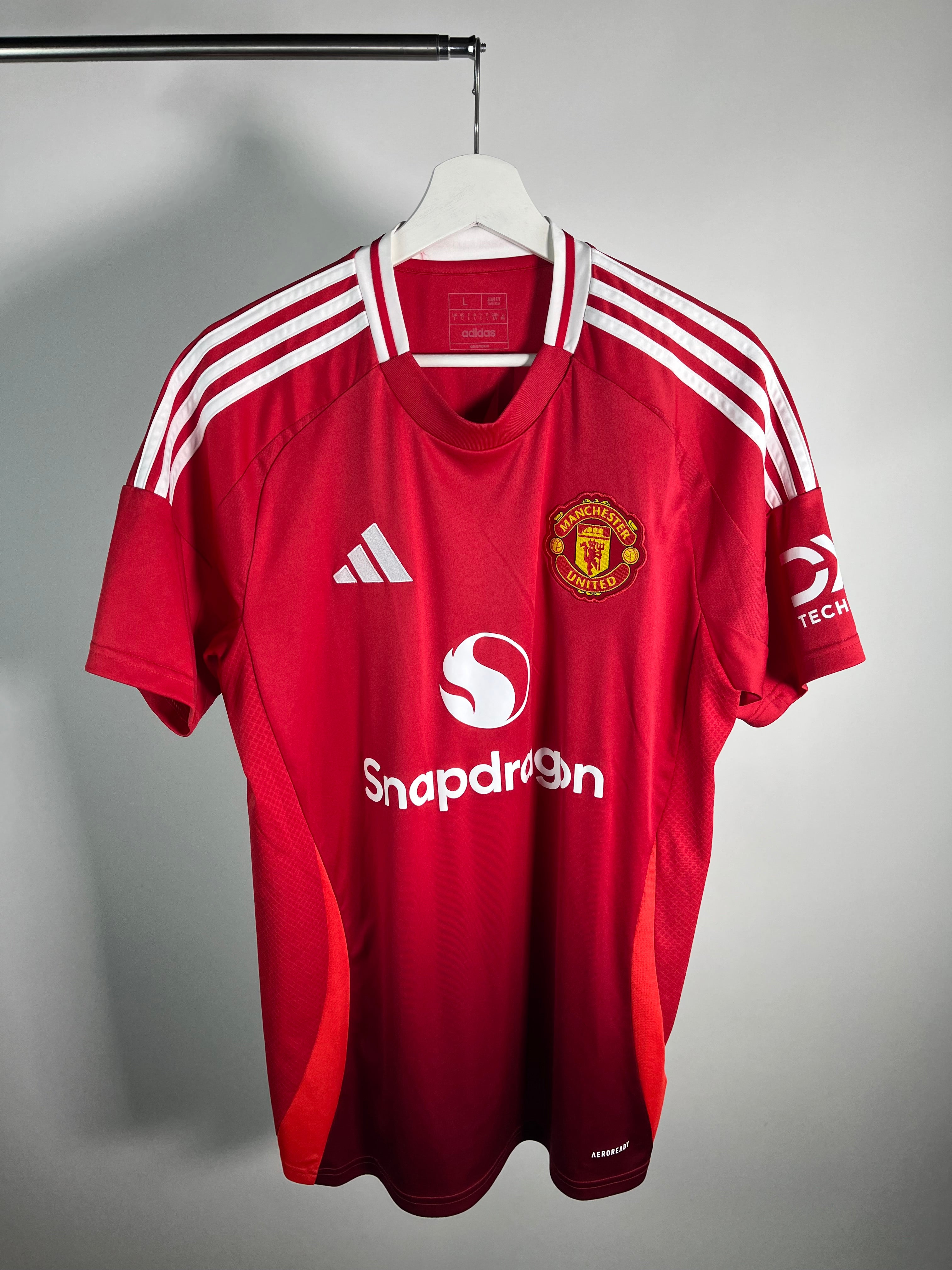 Jersey Manchester United Local 2024 2025 Bruno Fernandes (XL)