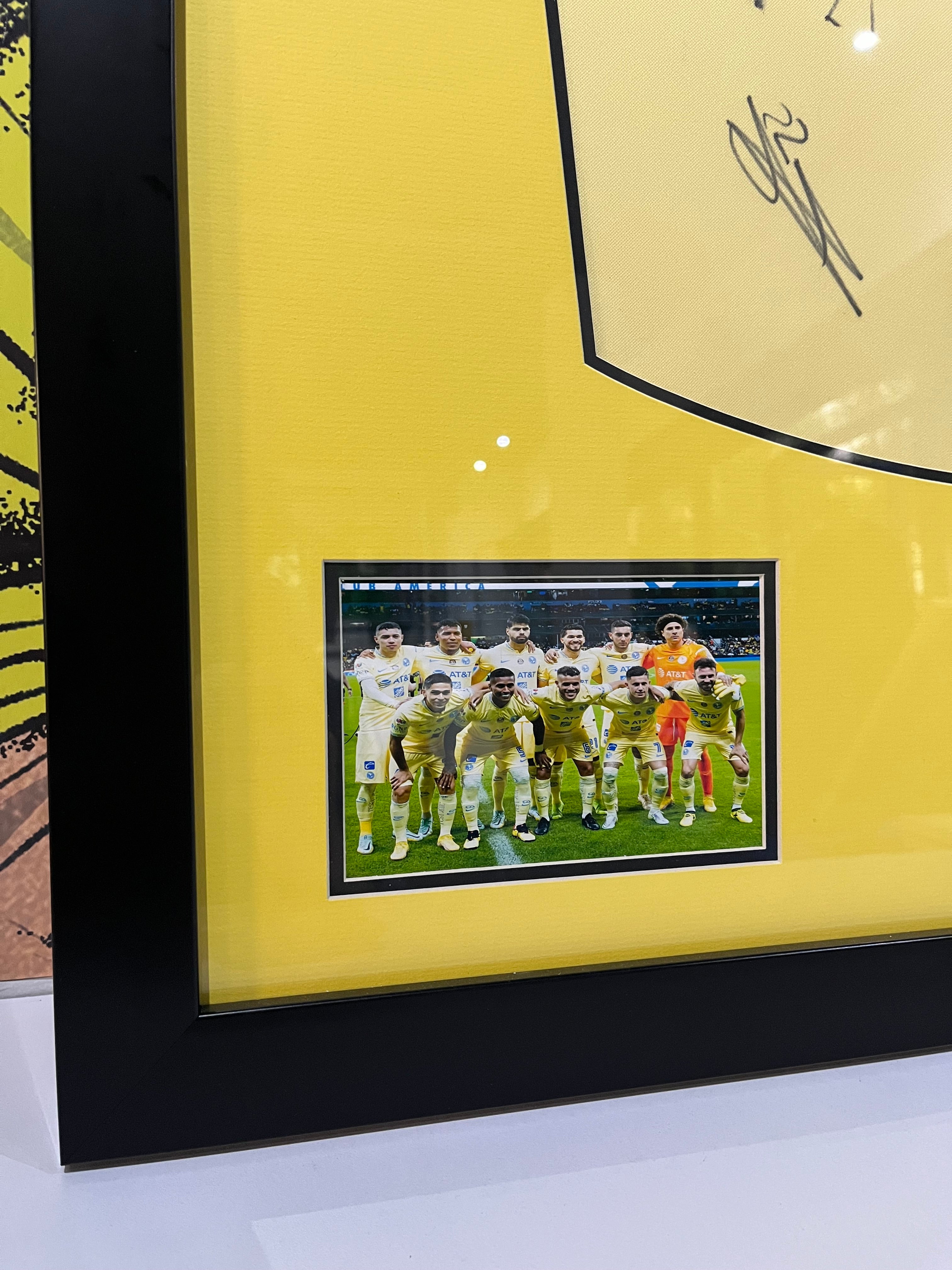 Jersey Club América Local 2022 2023 *Enmarcado* Autografiado por Plantilla