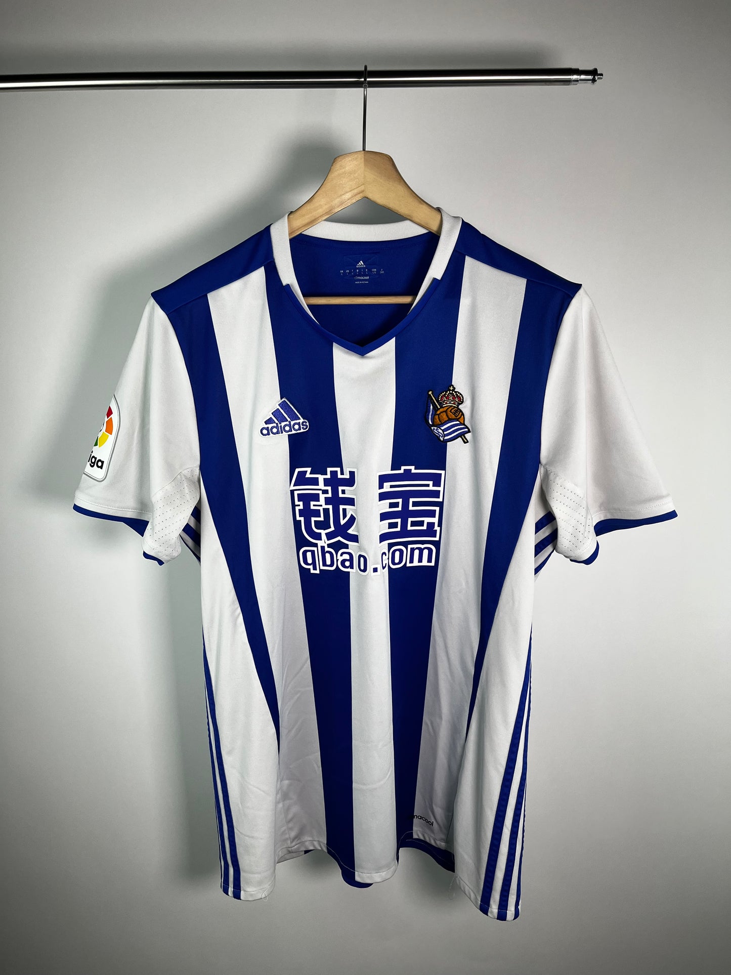 Jersey Real Sociedad Local 2016 2017 Carlos Vela (L)