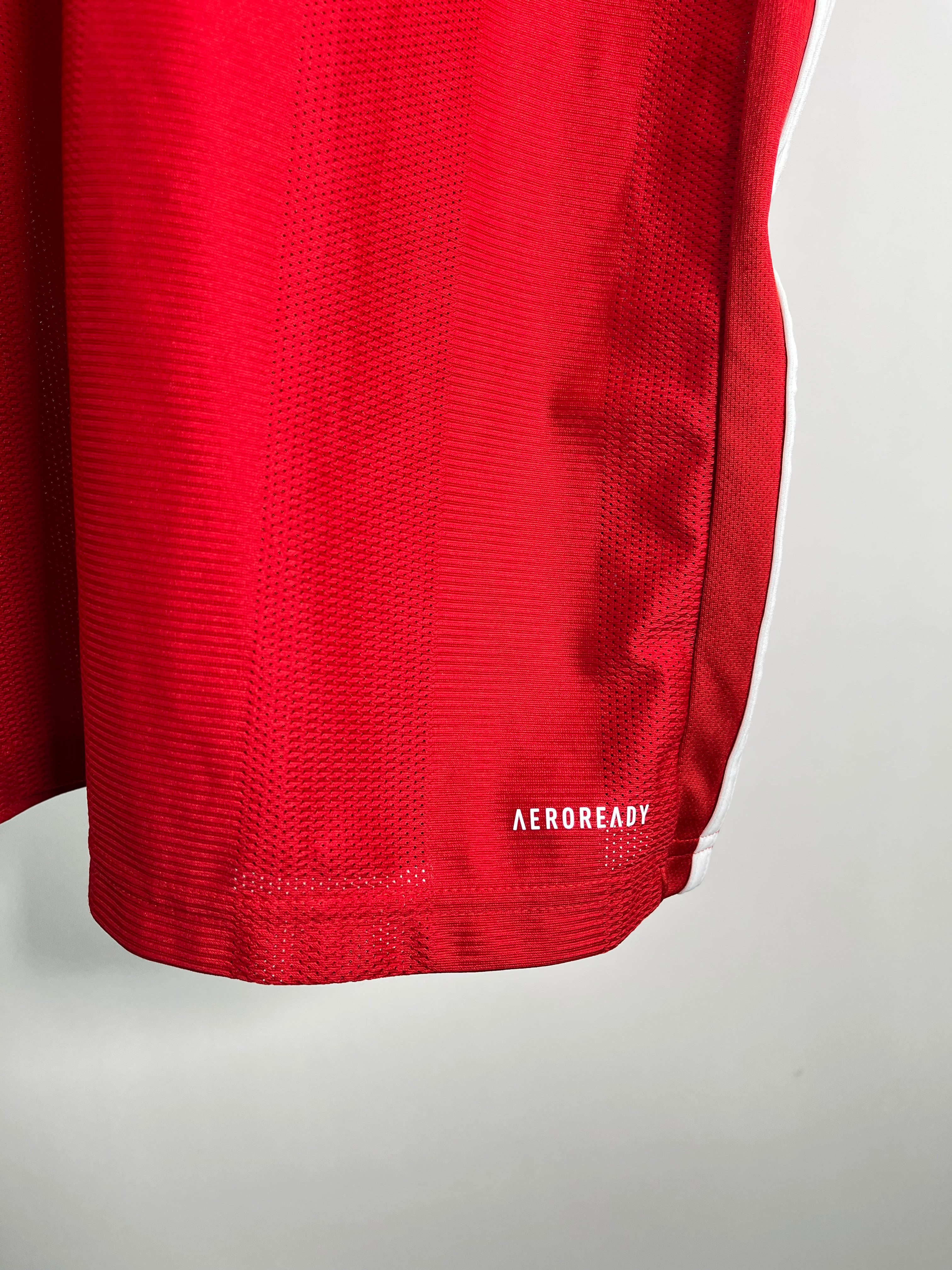 Jersey Bayern Munich Local 2020 2021 Robert Lewandowski (M)