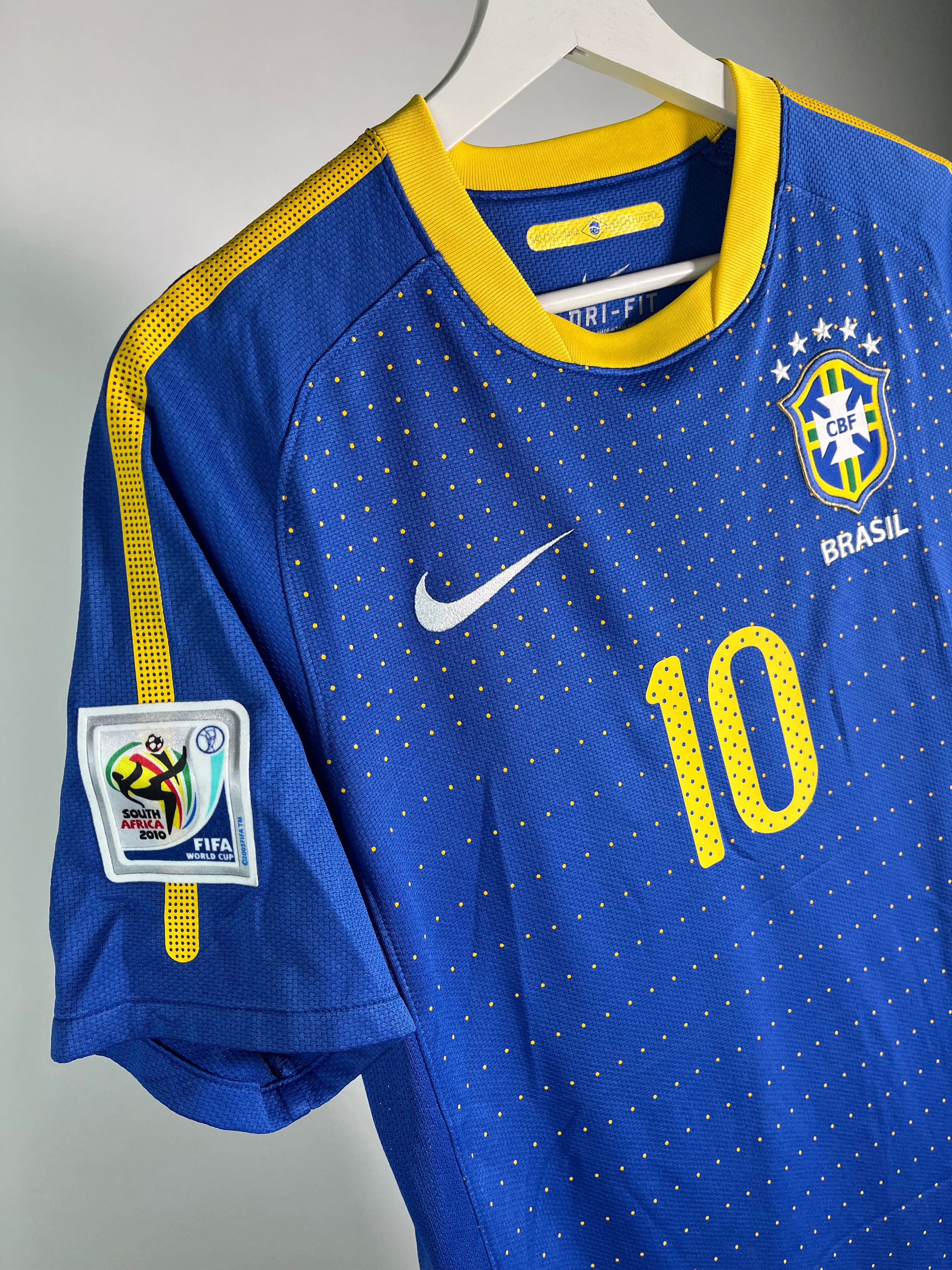 Jersey Brasil Visita 2010 2011 *Mundial Sudáfrica* Kaká (S)