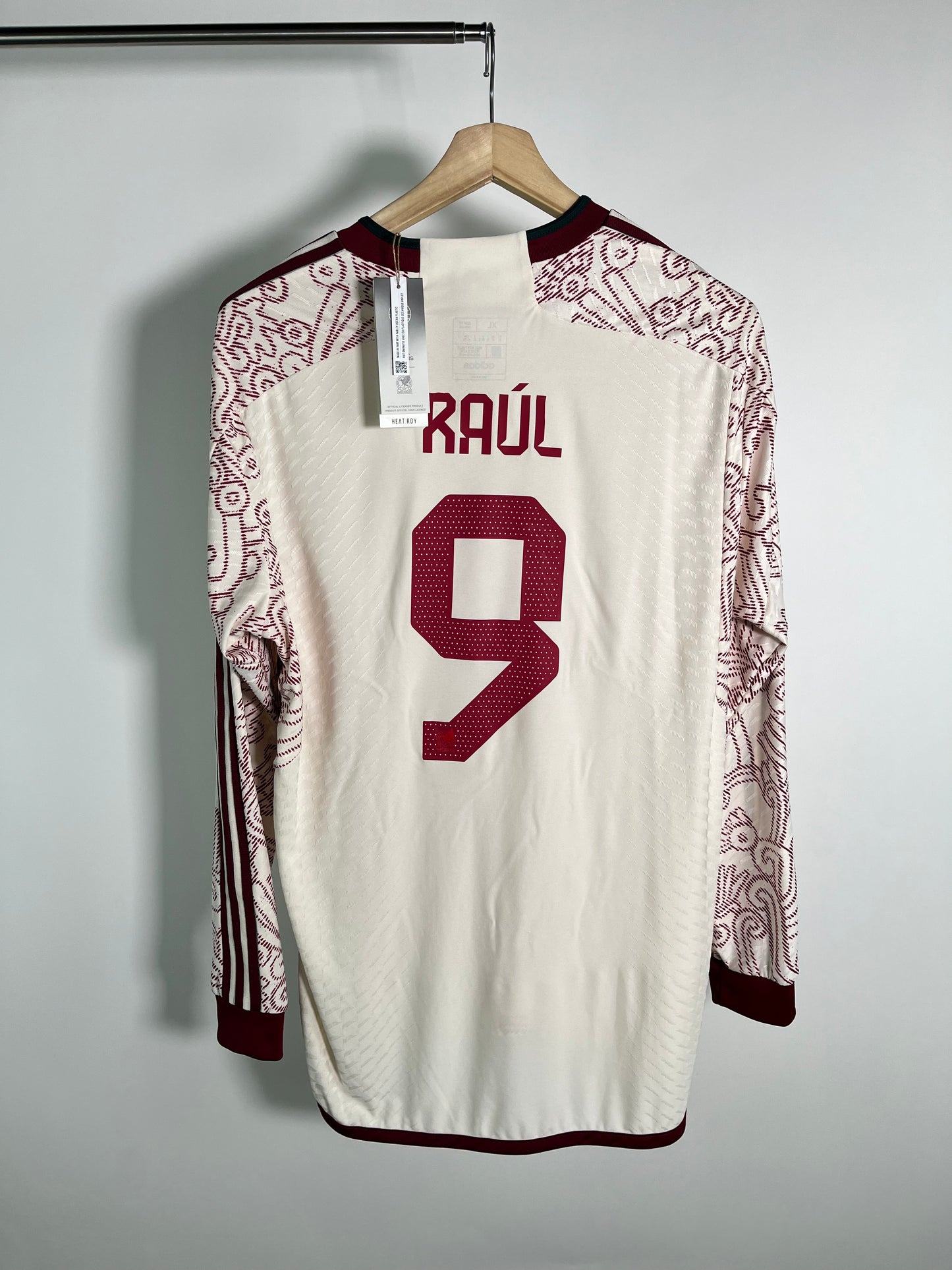 Jersey México Visita 2022 2023 Versión Jugador Manga Larga *C/Etiquetas* Raúl Jiménez (XL)