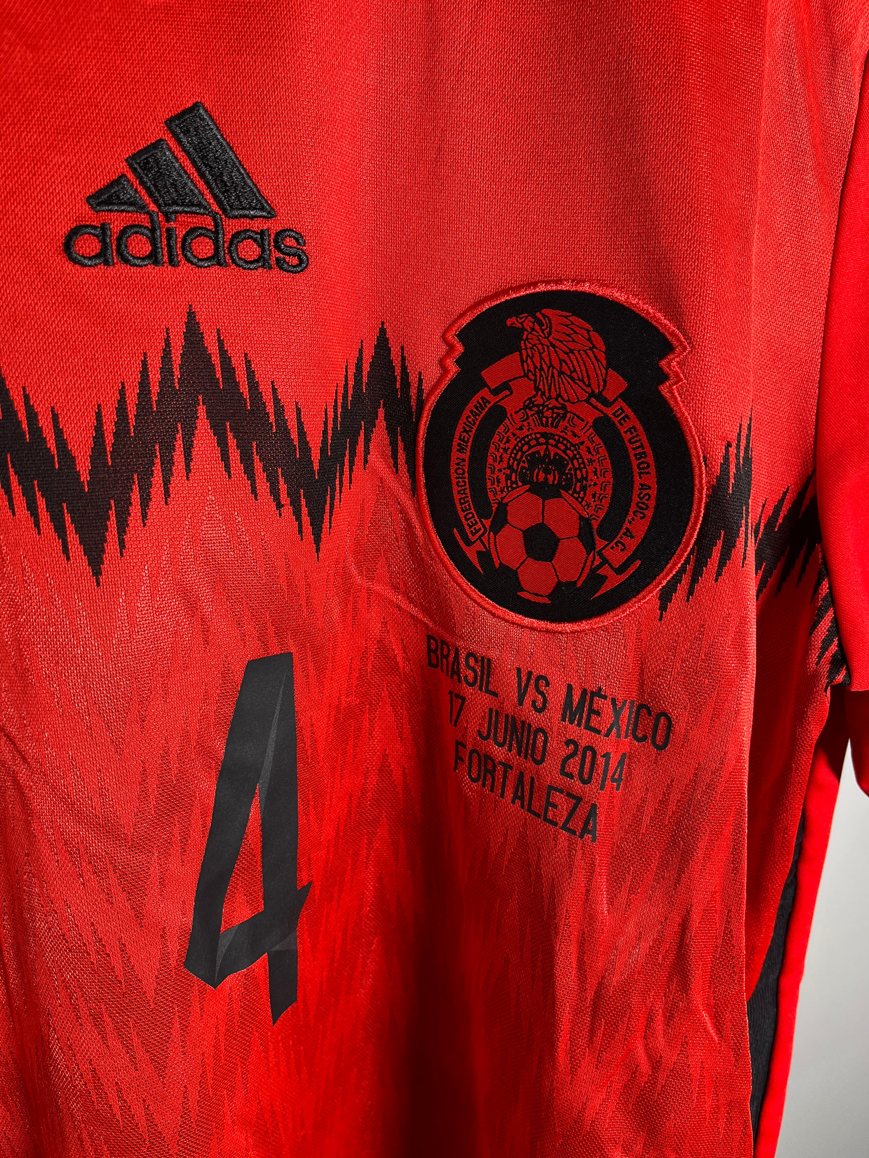 Jersey México Visita 2014 2015 *Match Detail vs Brasil* Rafael Márquez (XL)
