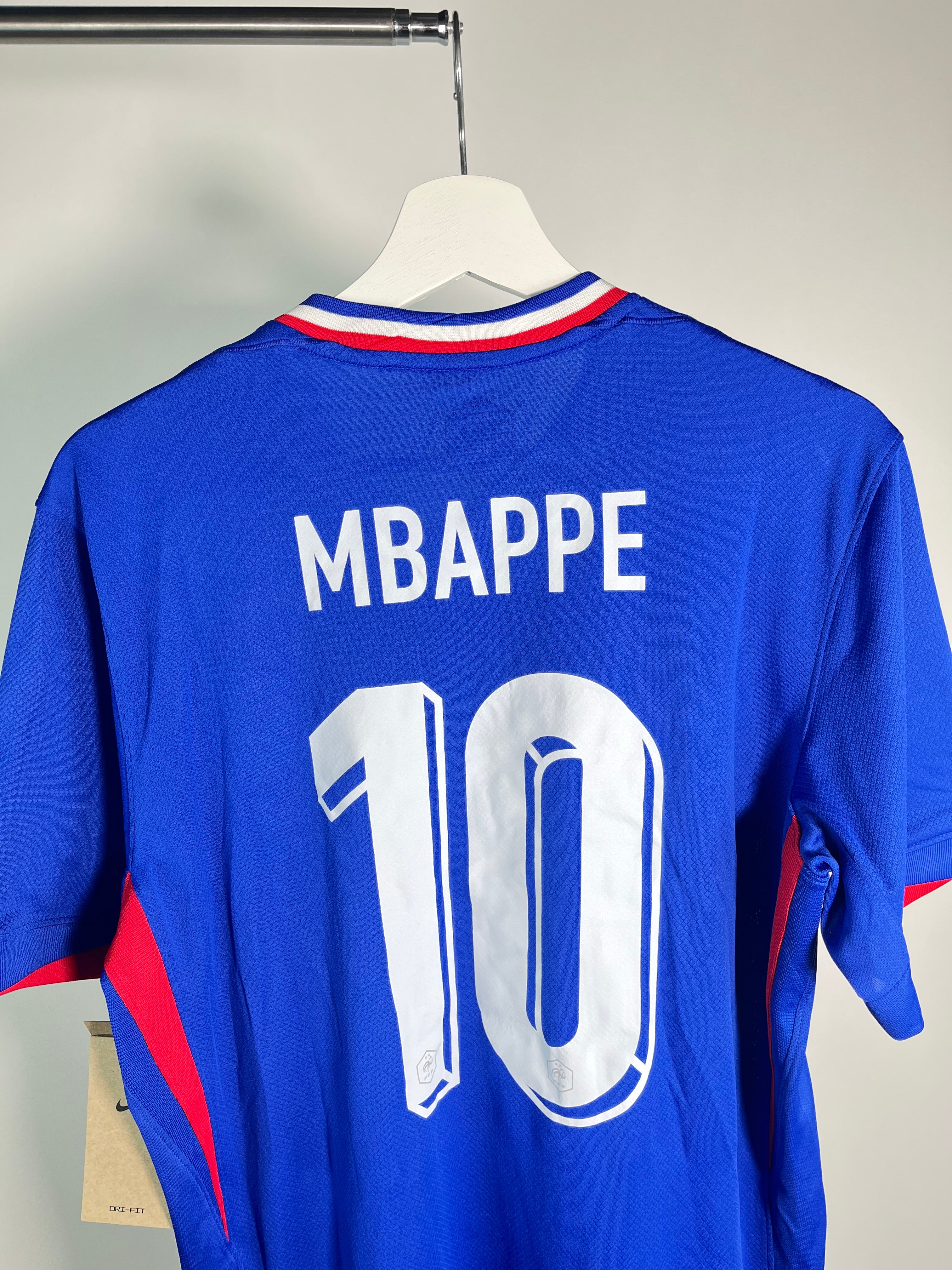 Jersey Francia Local 2024 2026 Kylian Mbappé *C/Etiquetas* (M)