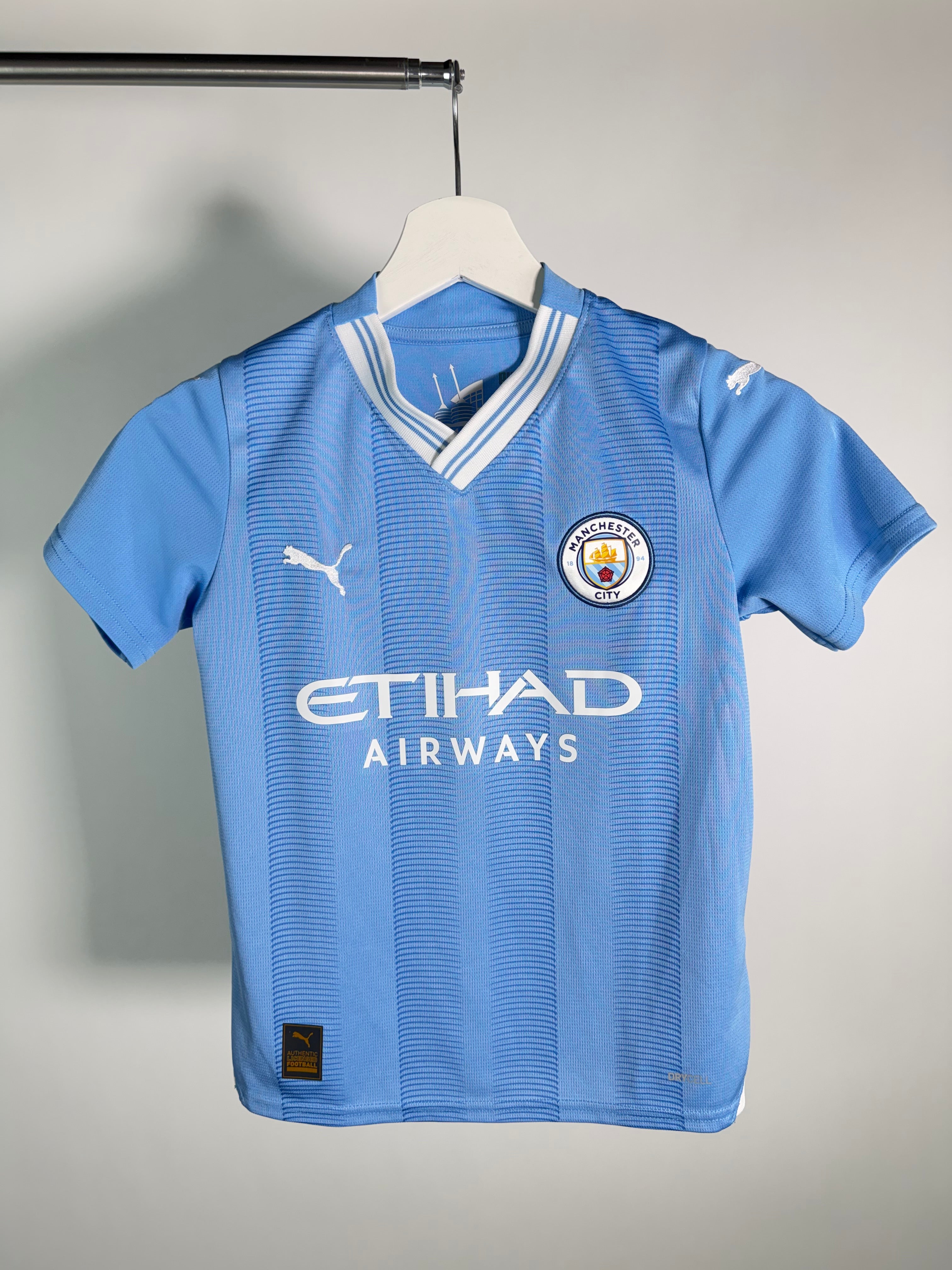 Jersey Manchester City Local 2023 2024 Erling Haaland (S Niño)