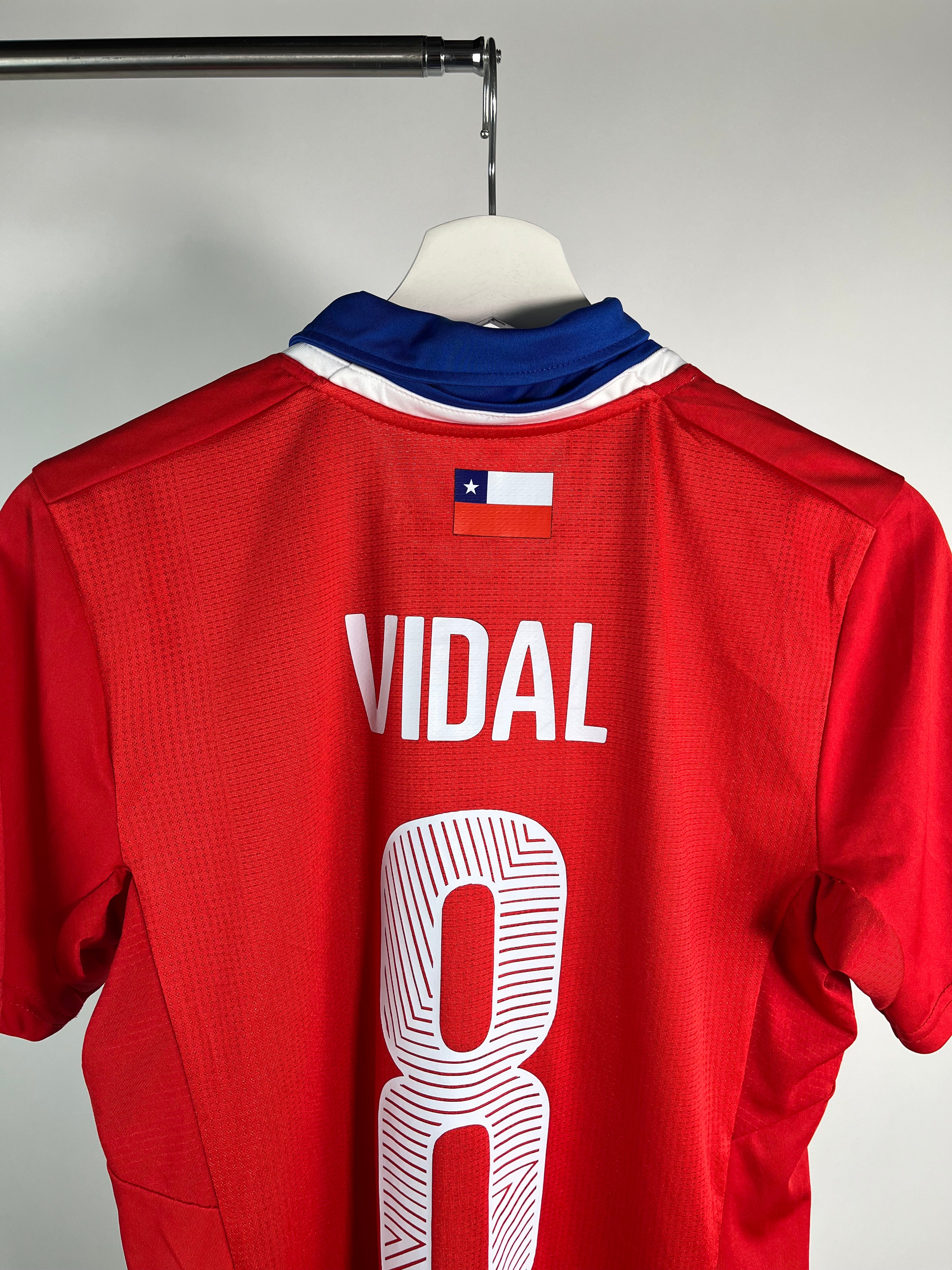 Jersey Chile Local 2014 2015 Arturo Vidal (M)