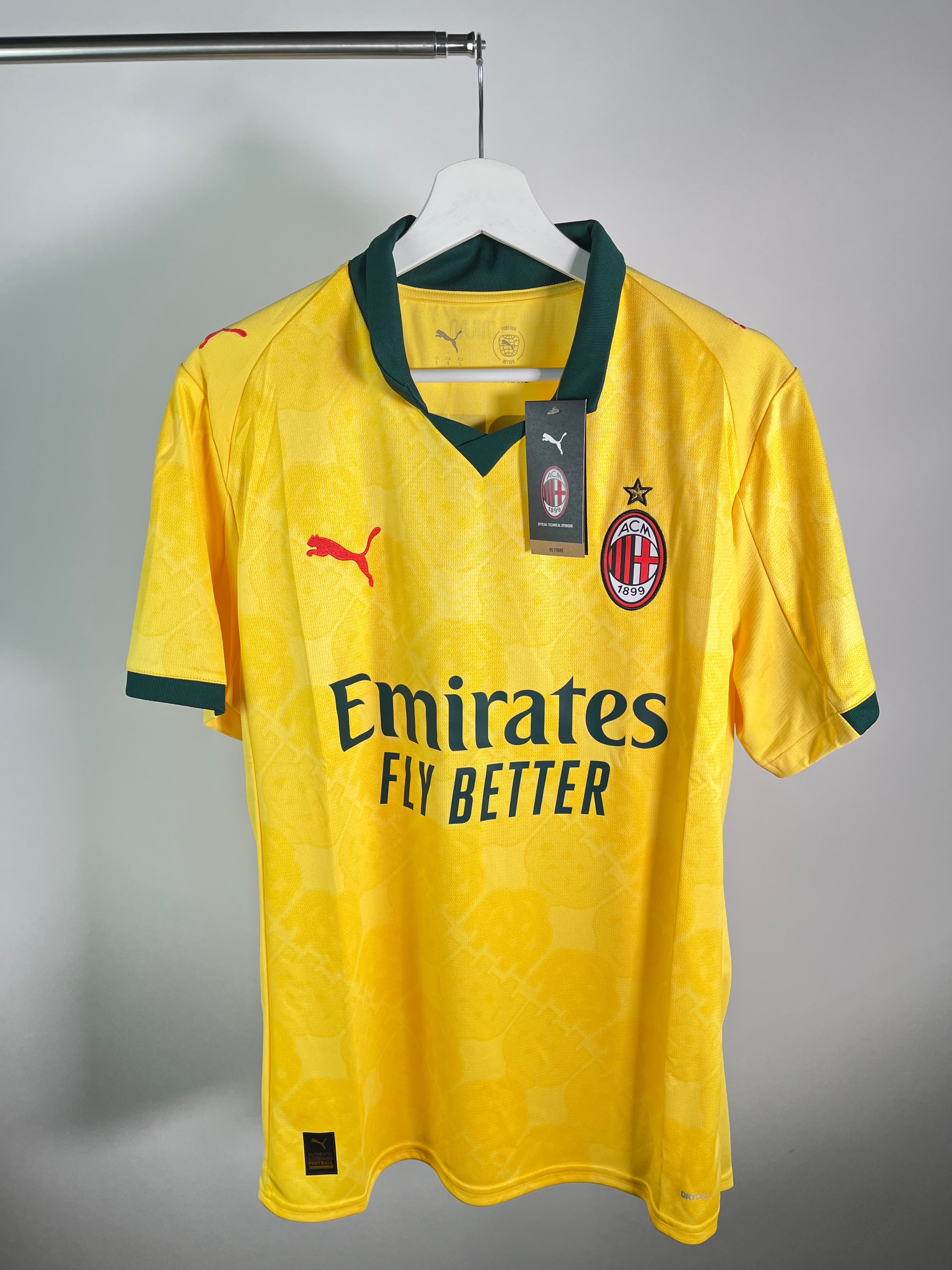 Jersey AC Milan Tercera 2025 2026 Santiago Giménez *C/Etiquetas* (L)