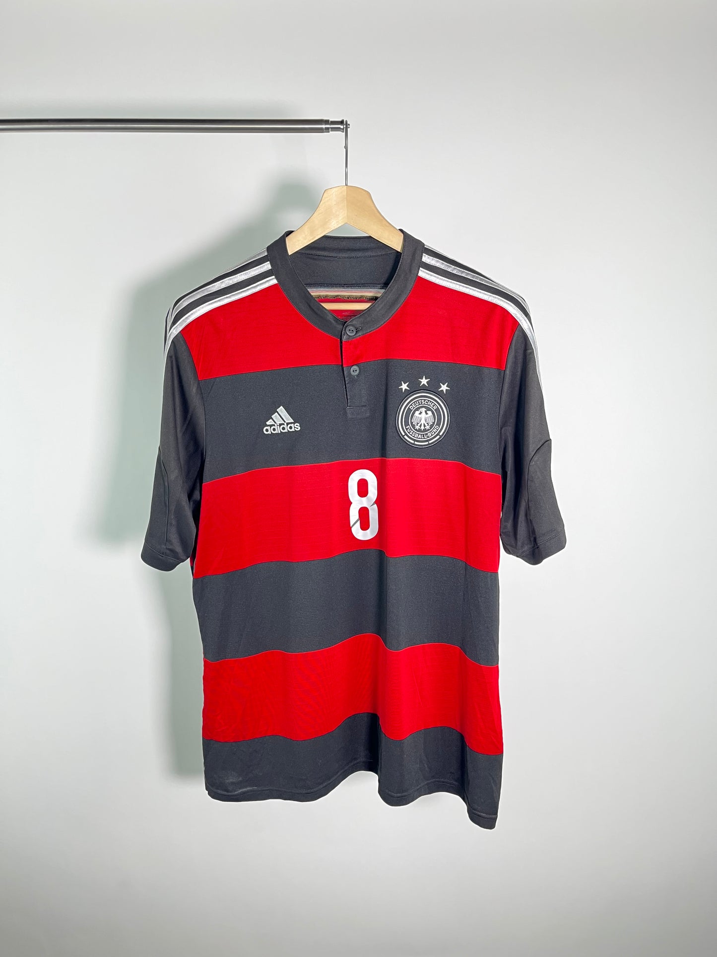 Jersey Alemania Visita 2014 2015 *Mundial Brasil* Mesut Özil (XL)