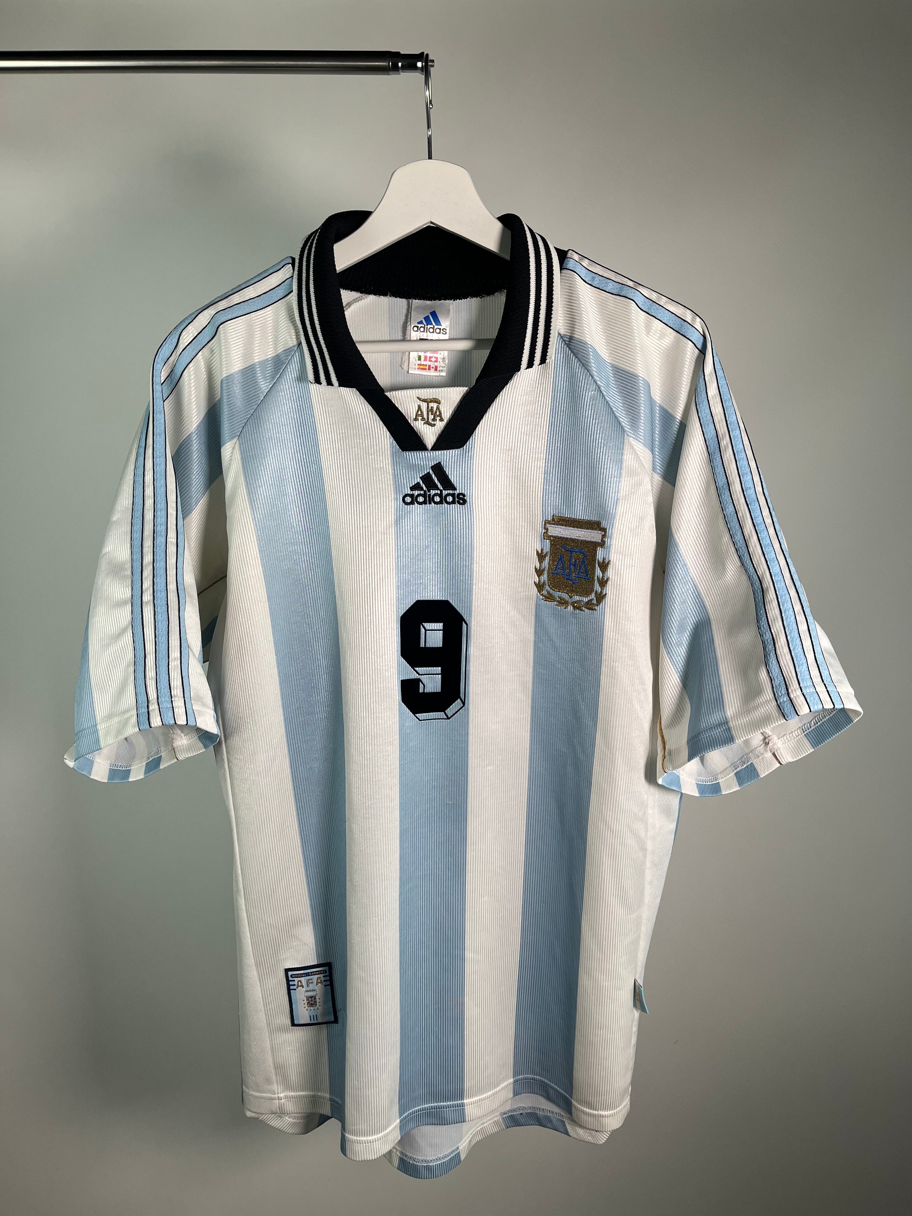 Jersey Argentina Local 1998 1999 Gabriel Batistuta (L)