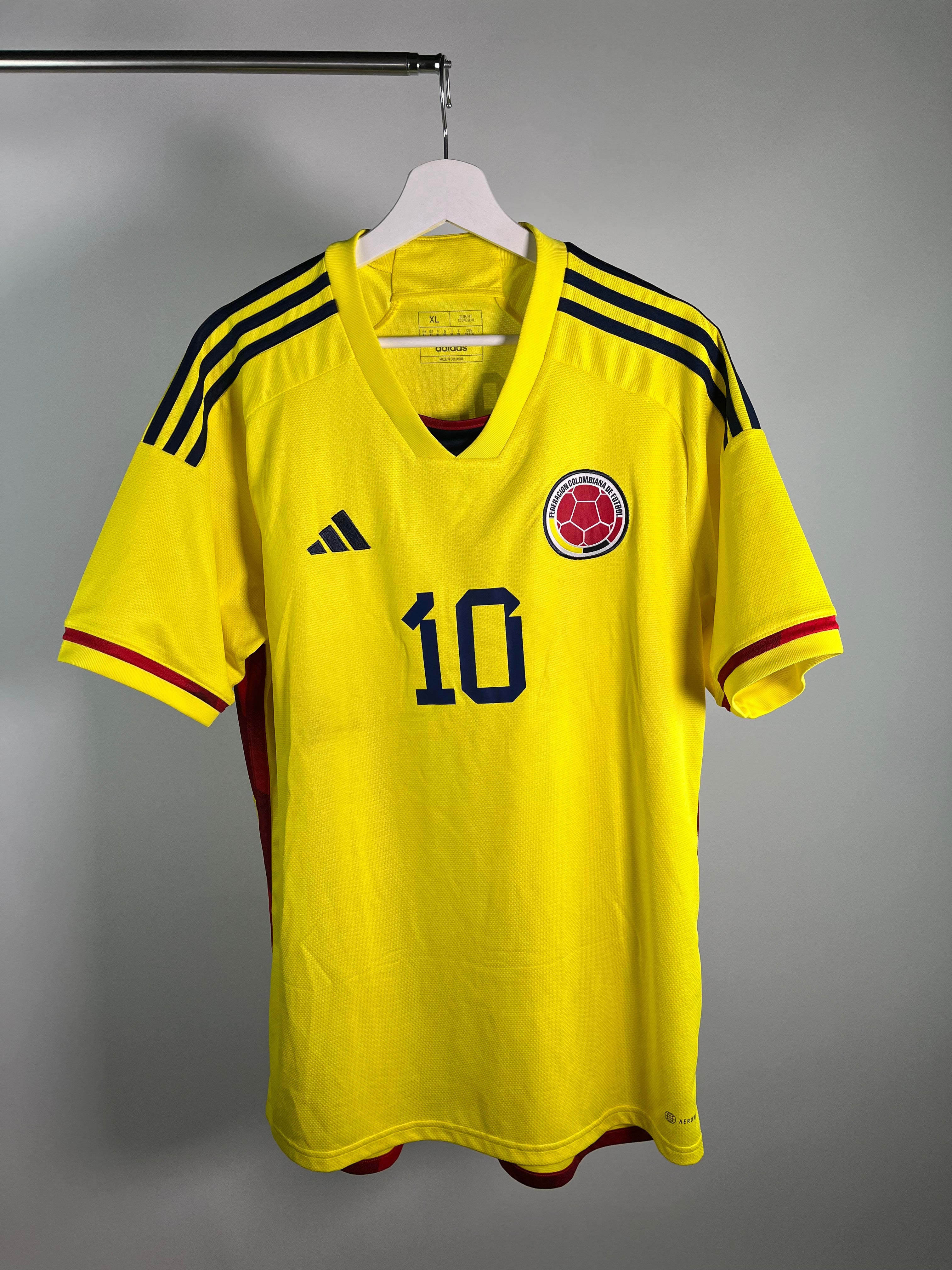 Jersey Colombia Local 2022 2024 James Rodríguez (XL)