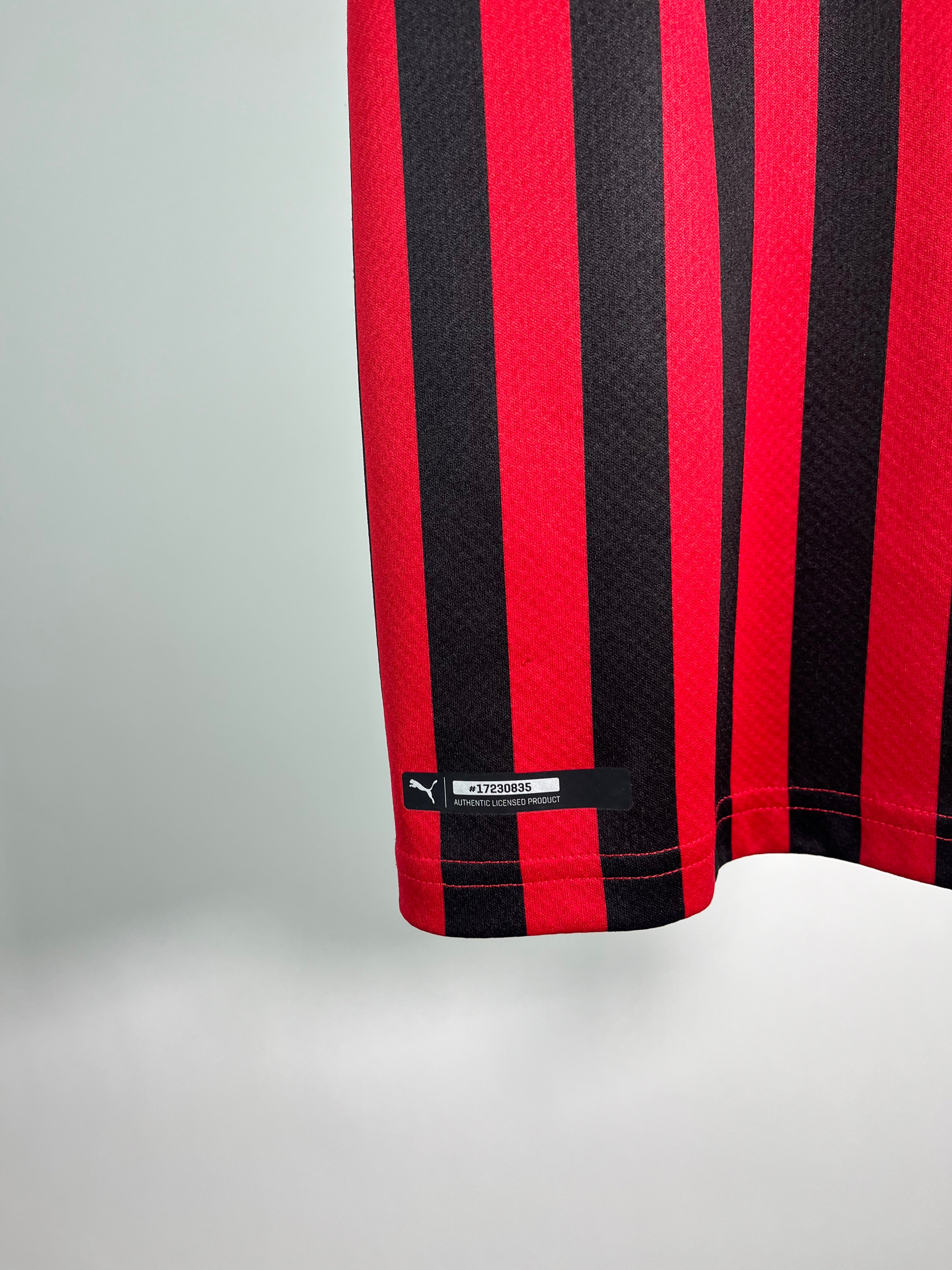 Jersey AC Milán Local 2019 2020 Zlatan Ibrahimović (M)