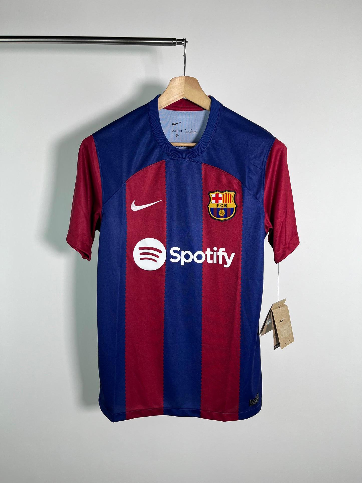 Jersey Barcelona Local 2023 2024 *C/Etiquetas* (M)