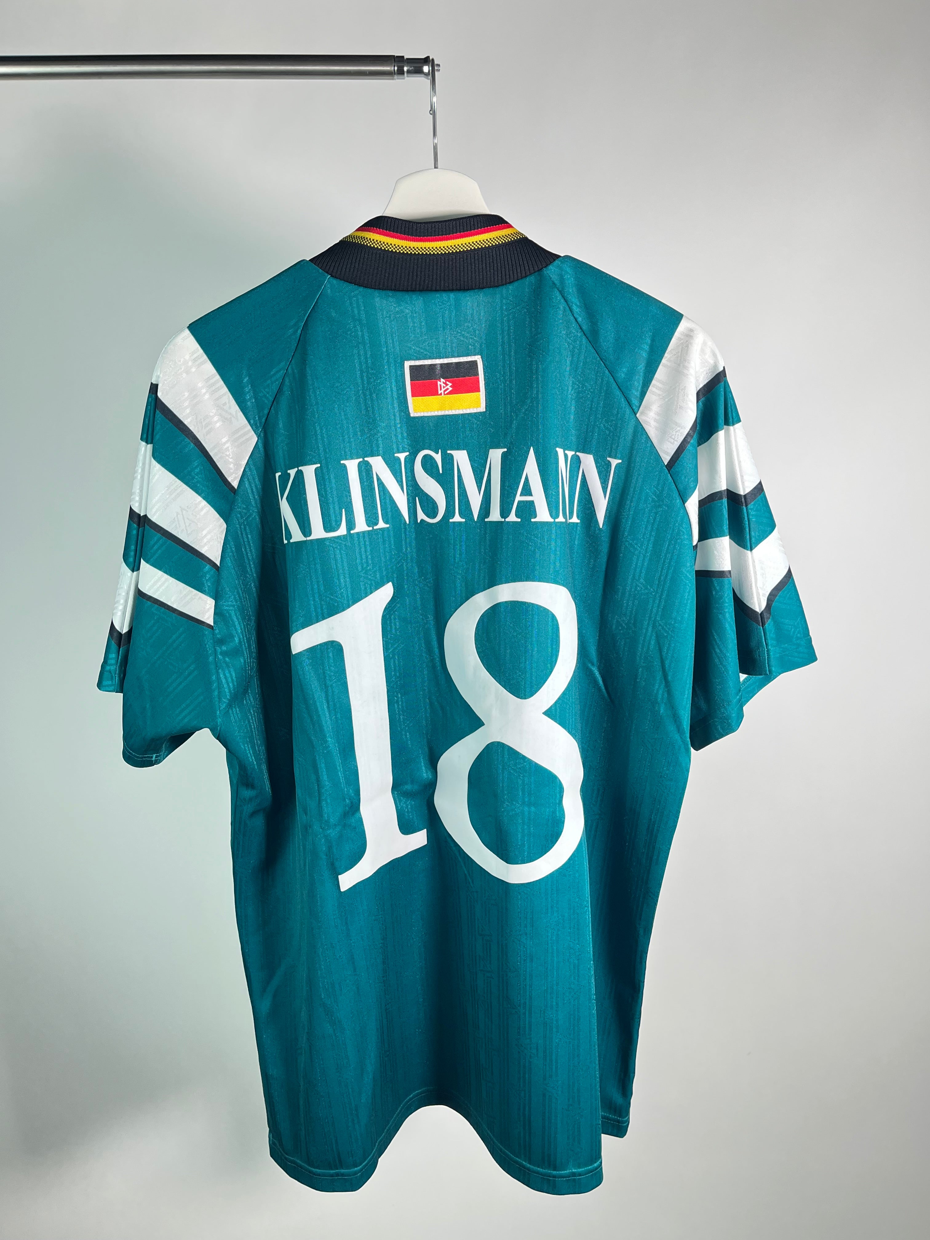 Jersey Alemania Visita 1996 1998 *Reedición* Jürgen Klinsmann (L)