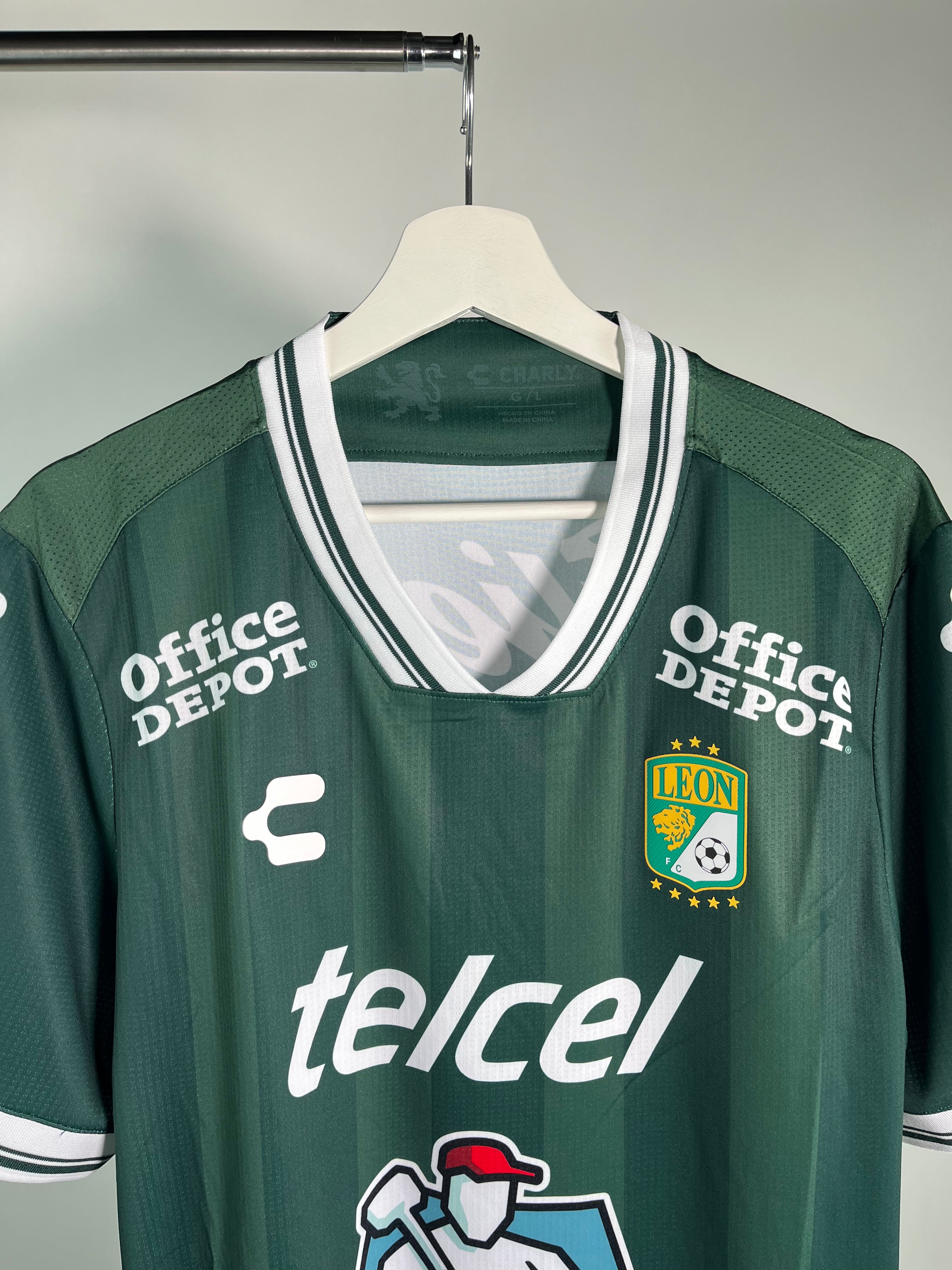 Jersey León Local 2025 2026 *C/Etiquetas* (L)