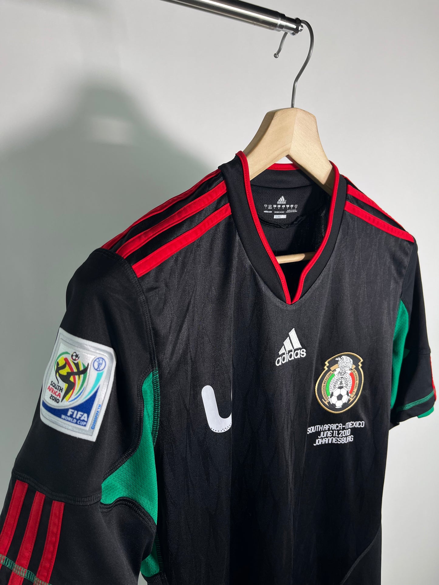 Jersey México Visita 2010 2011 *March Detail vs Sudáfrica* Rafael Márquez (S)