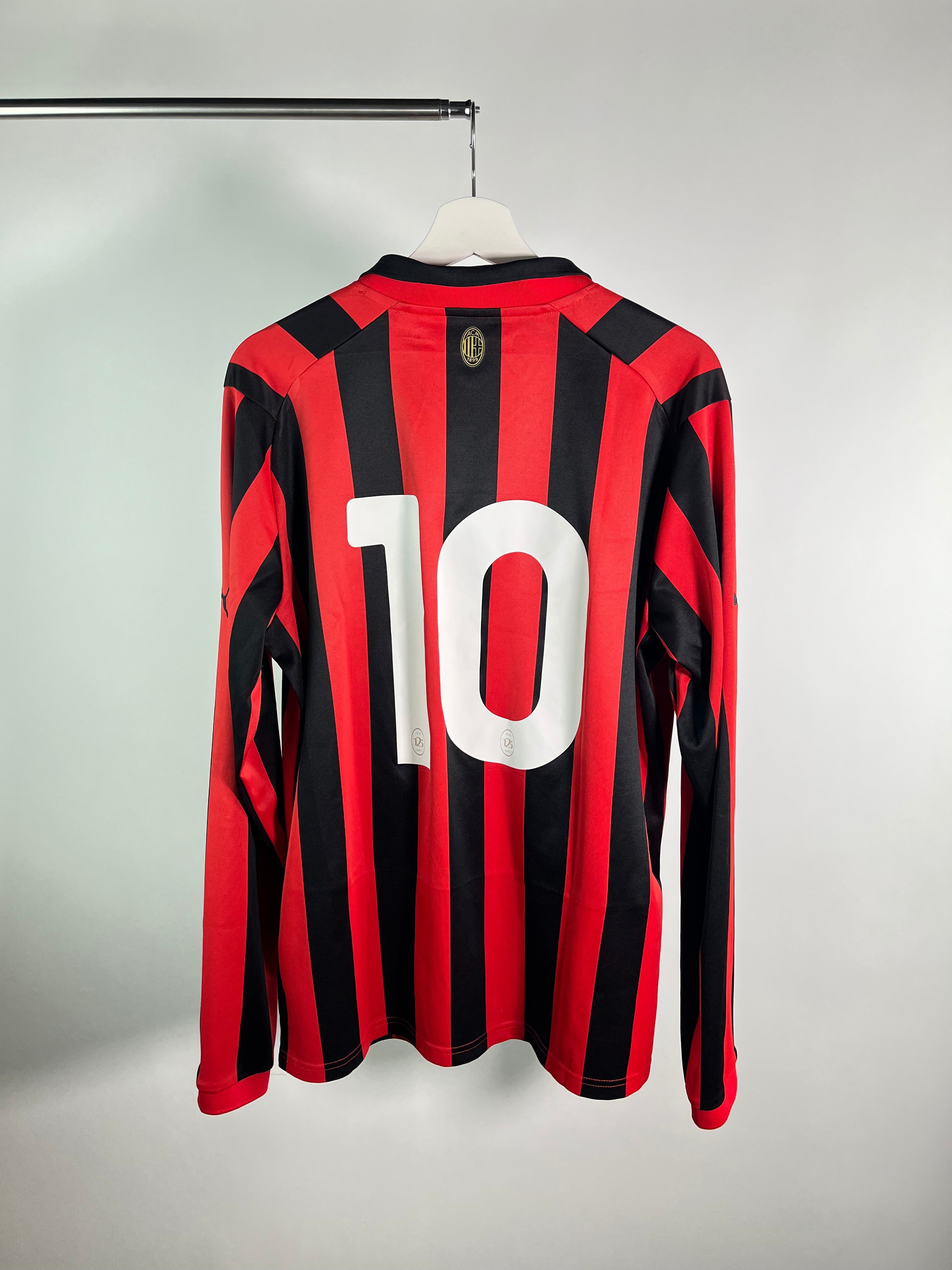 Jersey AC Milán Especial 2024 2025 125 Aniversario Manga Larga Rafael Leao (XL)