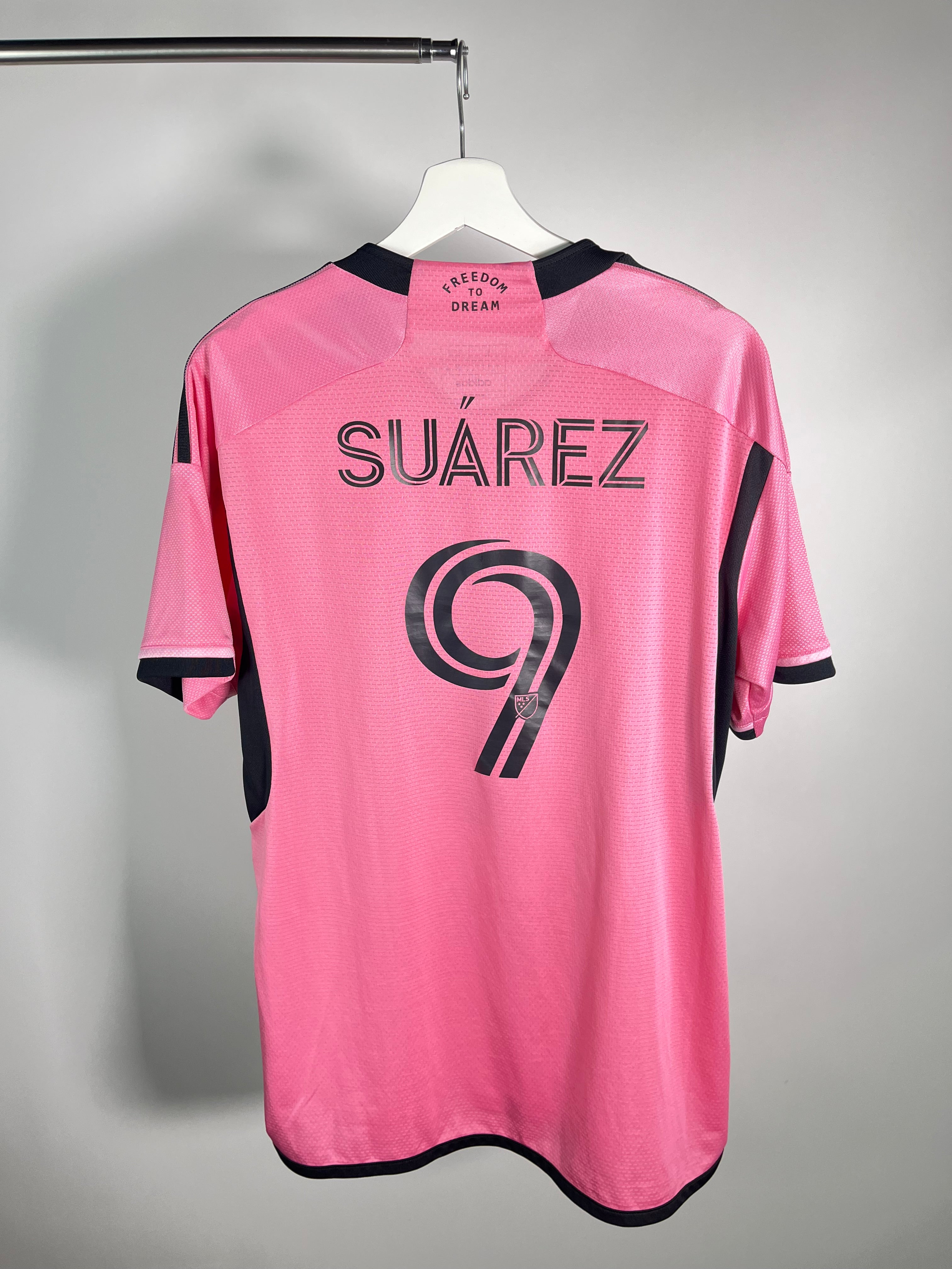 Jersey Inter de Miami Local 2024 2025 Versión Jugador Luis Suárez (L)