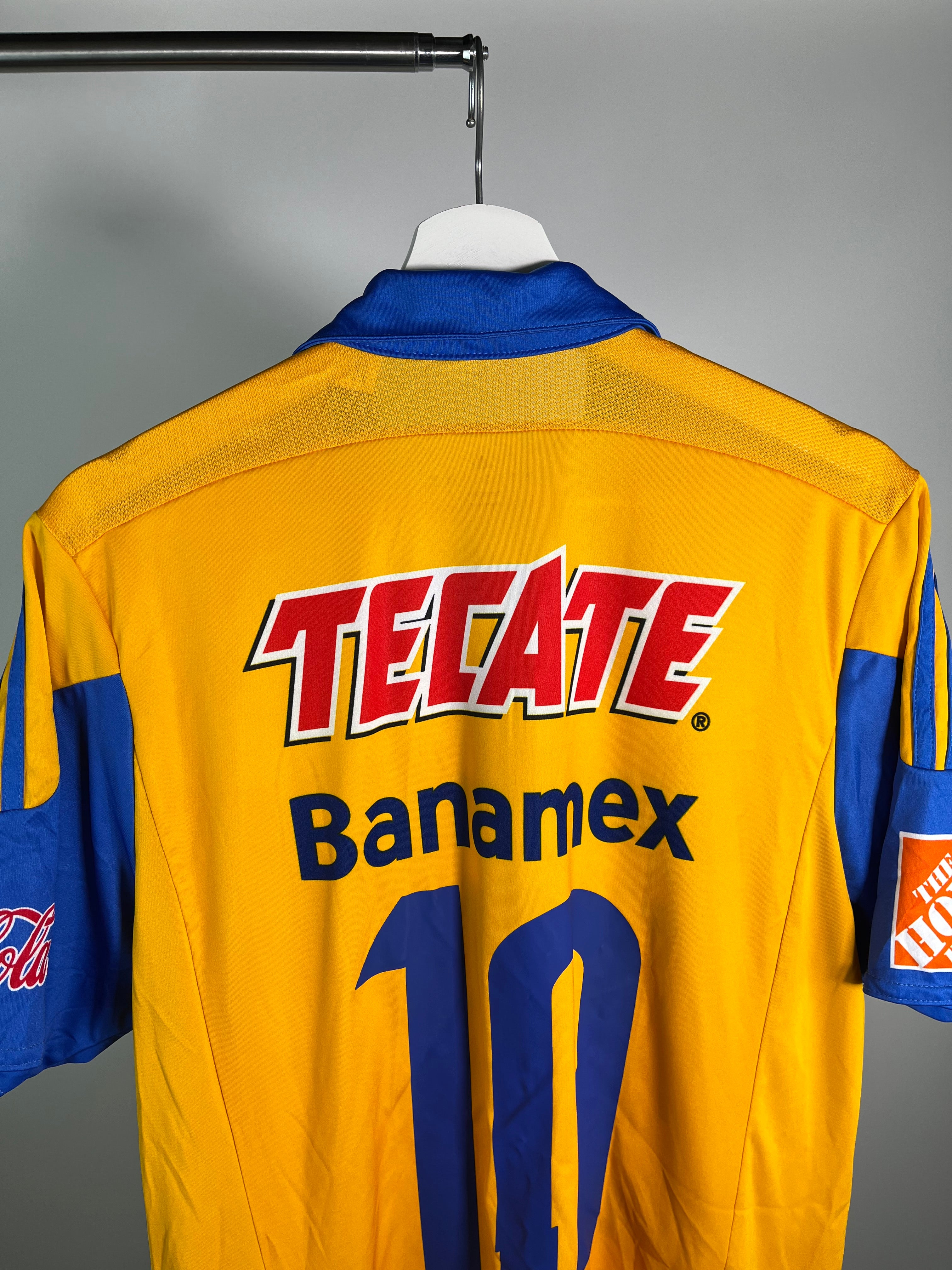 Jersey Tigres Local 2015 2016 André-Pierre Gignac (L)