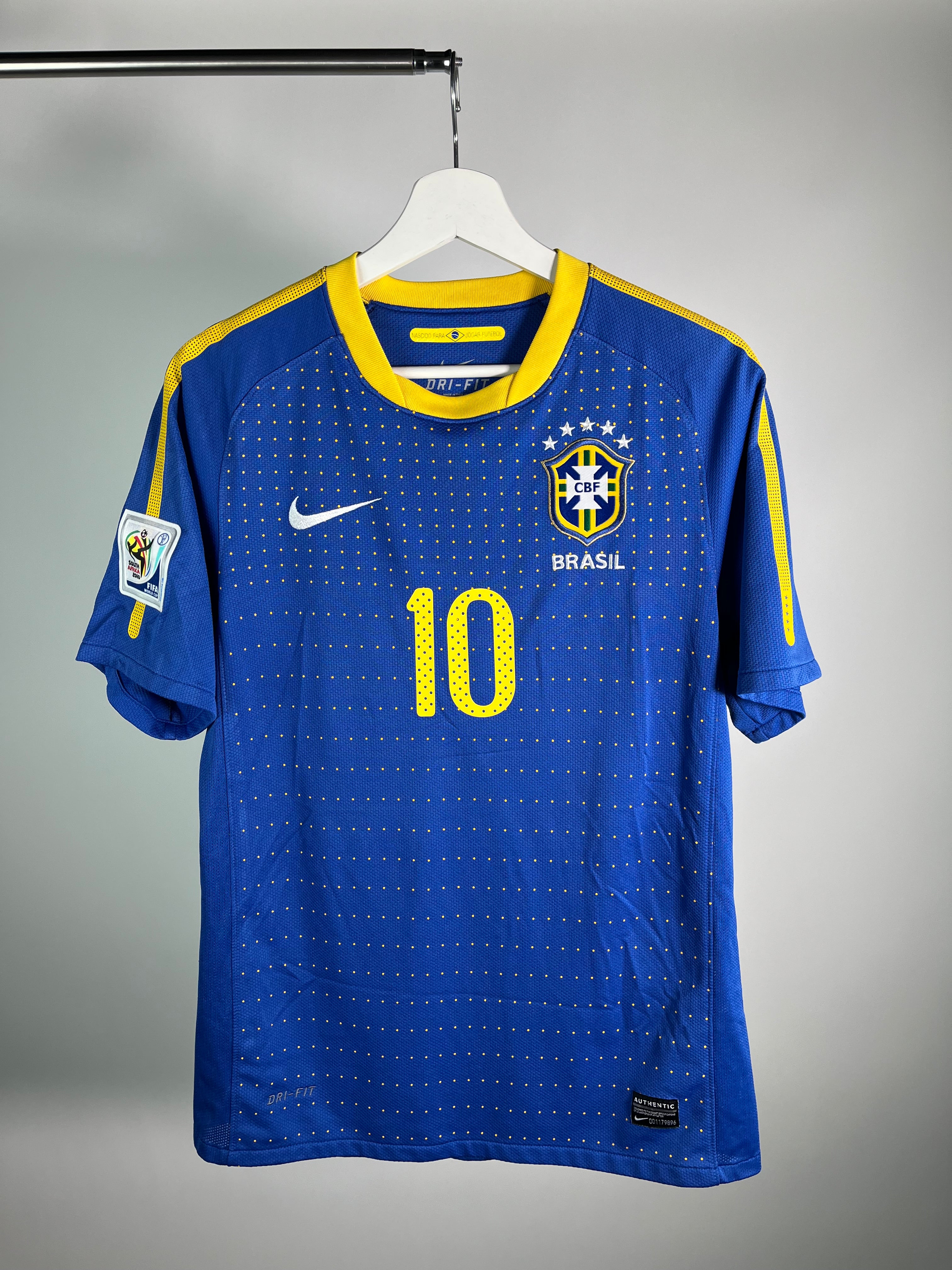 Jersey Brasil Visita 2010 2011 *Mundial Sudáfrica* Kaká (S)