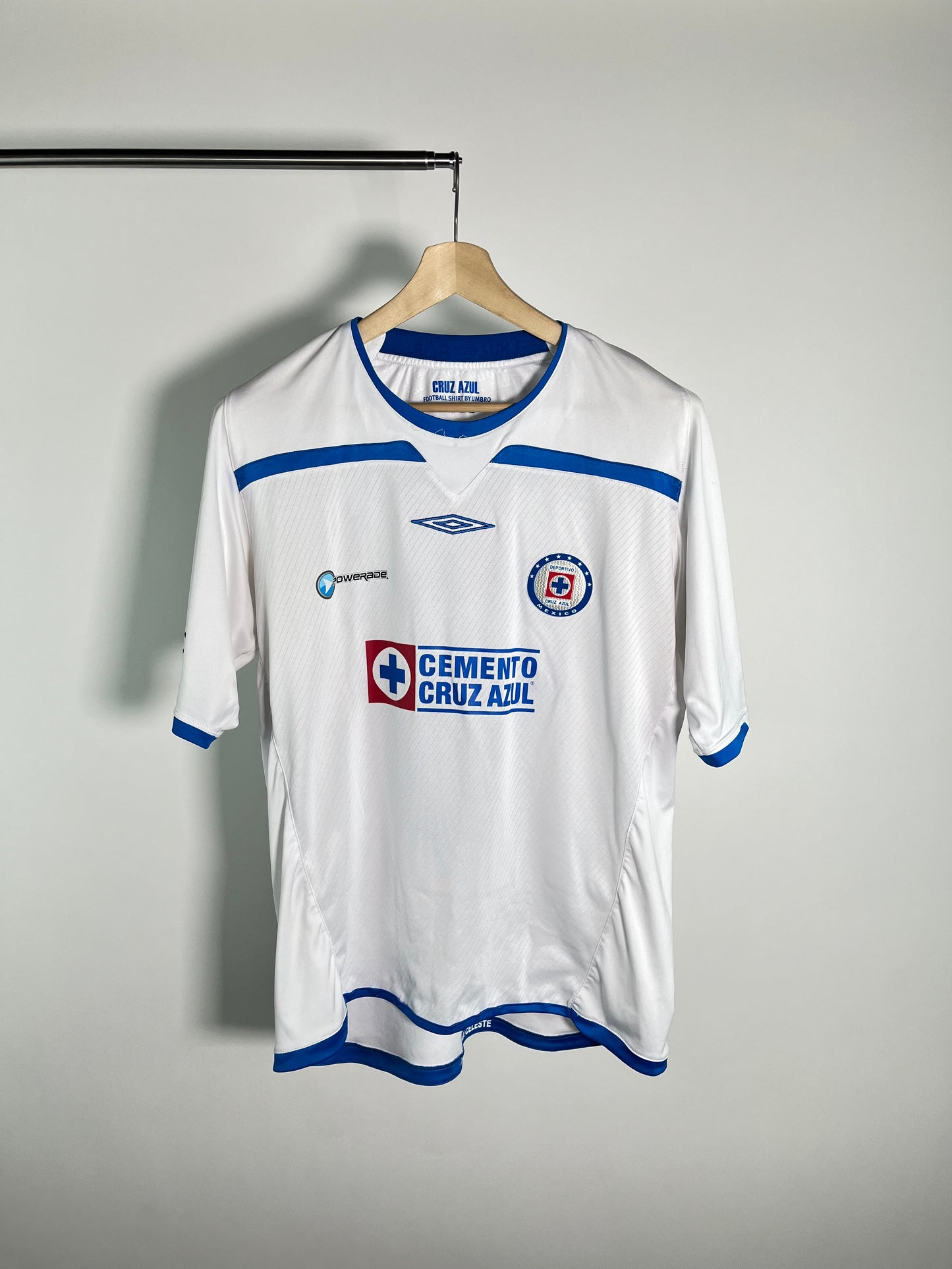 Jersey Cruz Azul Visita 2009 2010 Christian “Chaco” Giménez (L)