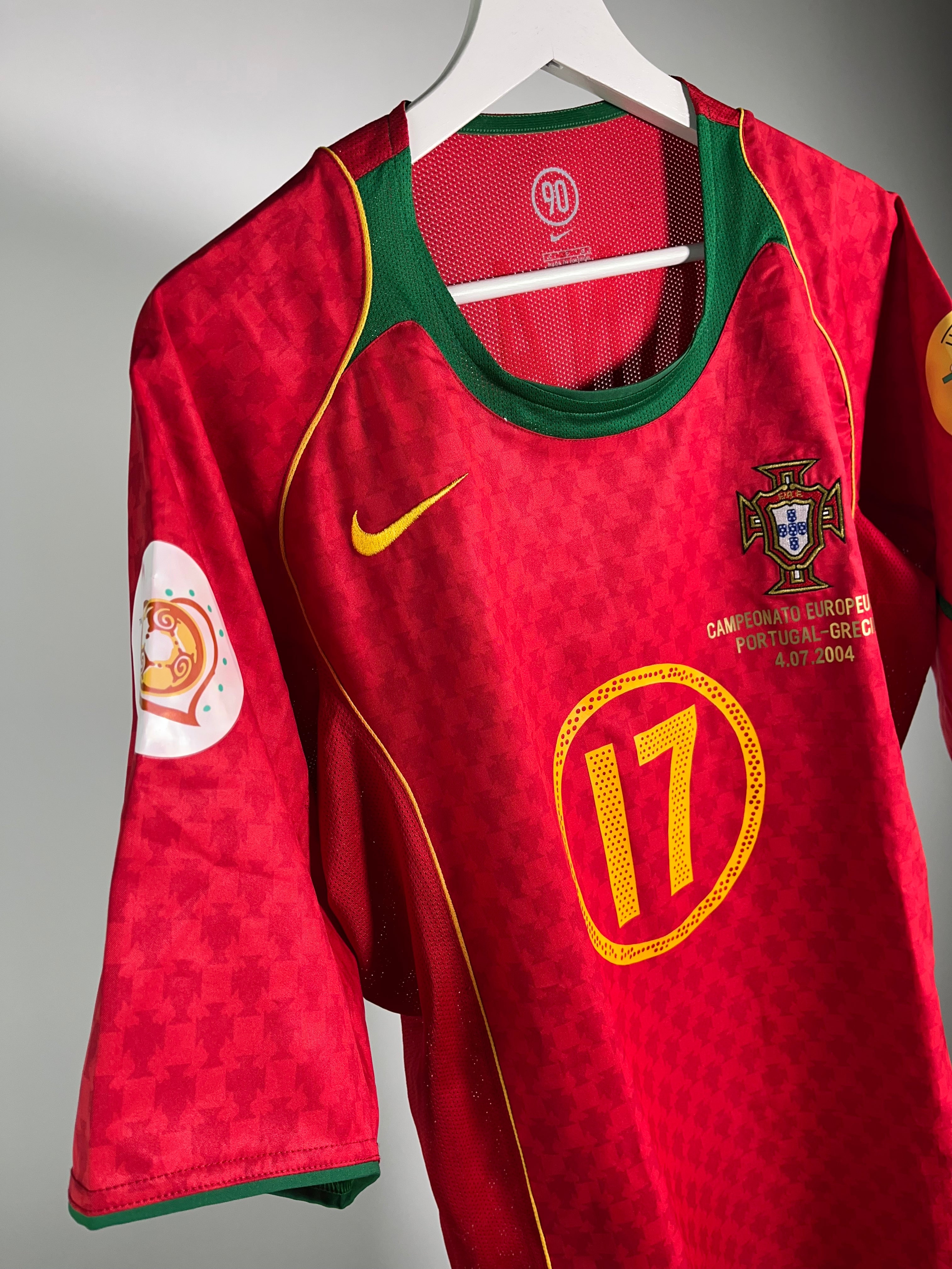Jersey Portugal Local 2004 2006 *Match Detail vs Grecia* Cristiano Ronaldo (L)