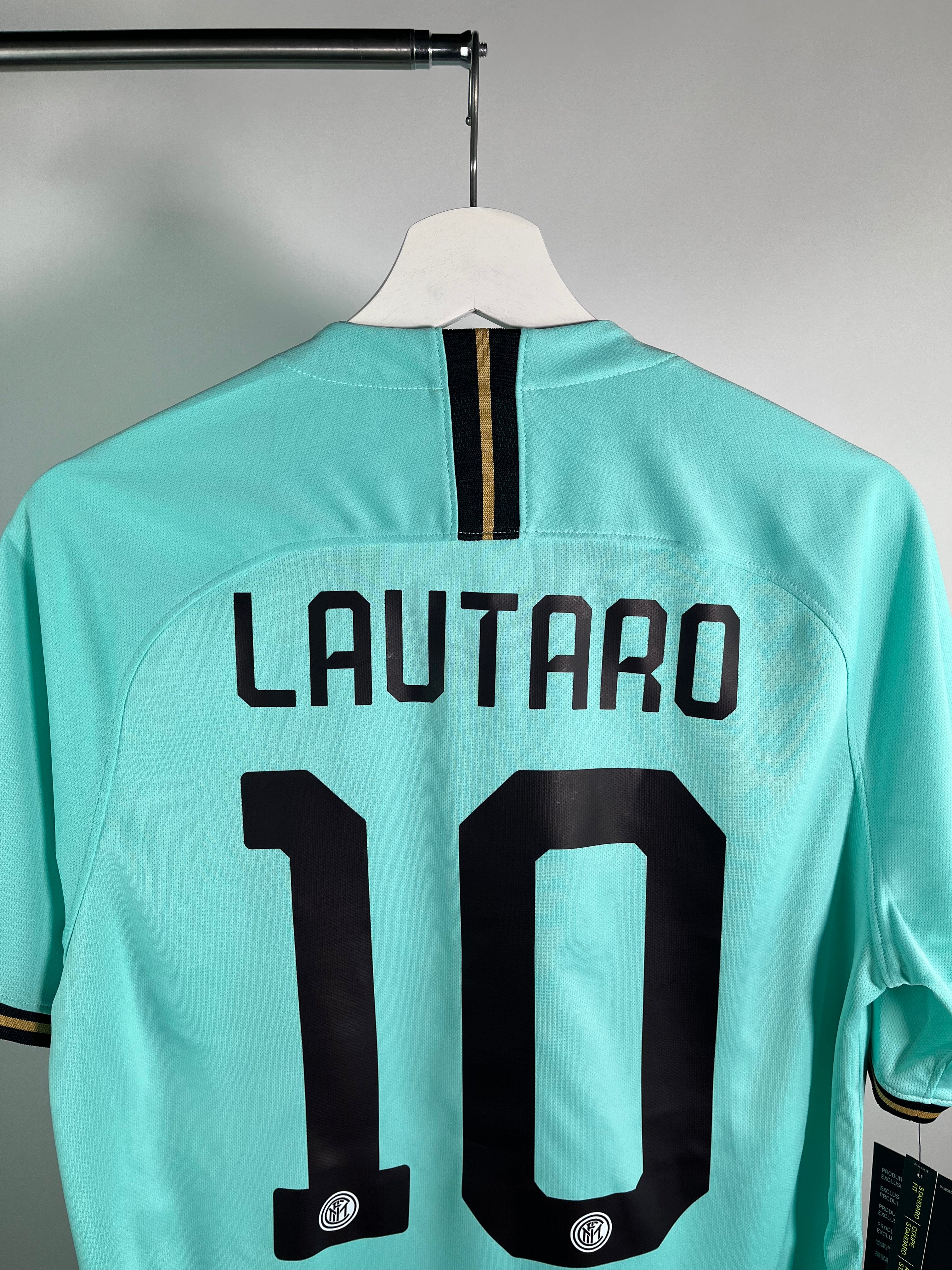 Jersey Inter de Milán Visita 2019 2020 Lautaro Martínez *C/Etiquetas* (M)