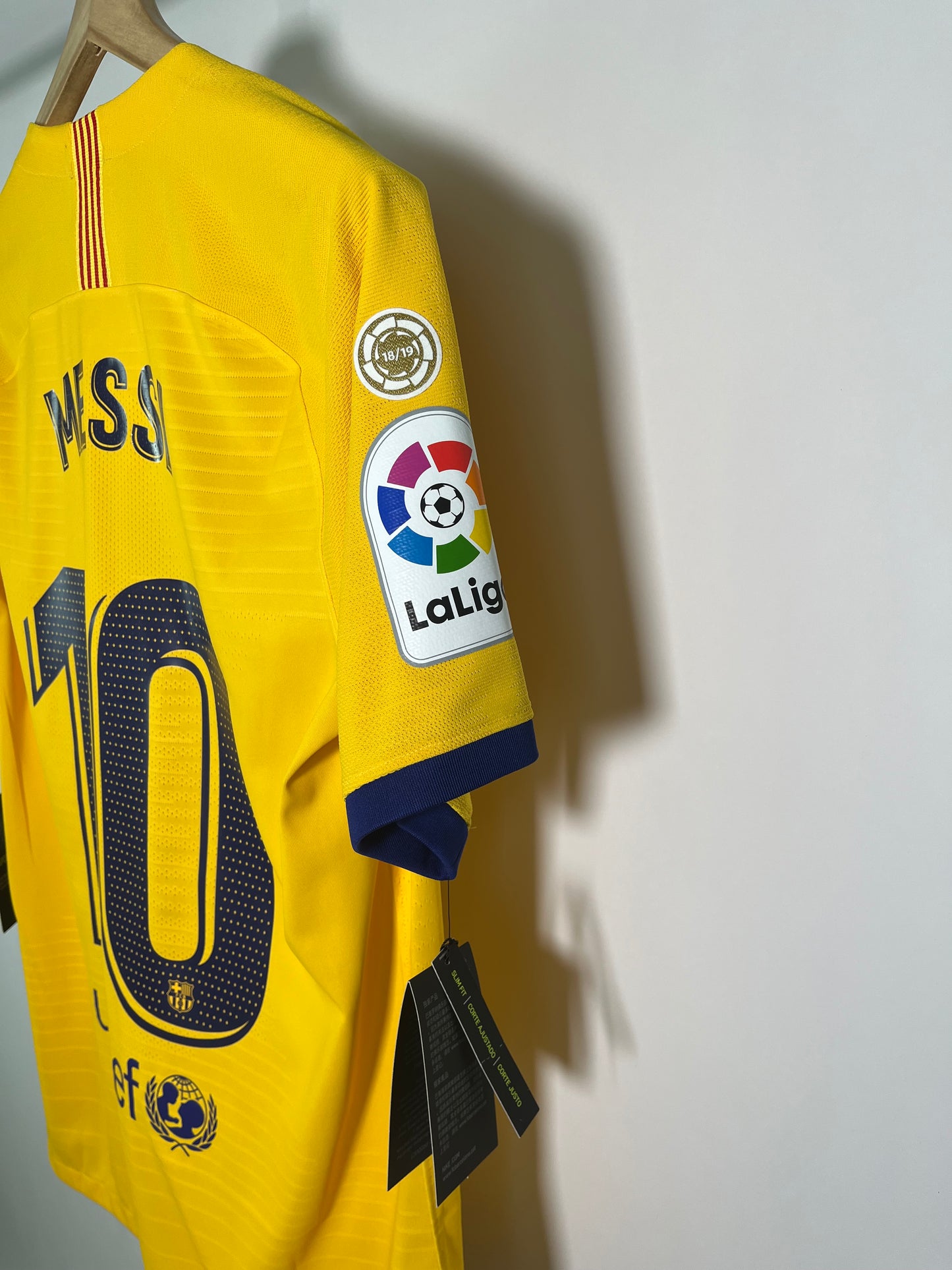 Jersey Barcelona Visita 2019 2020 *C/Etiquetas* Versión Jugador Lionel Messi (L)