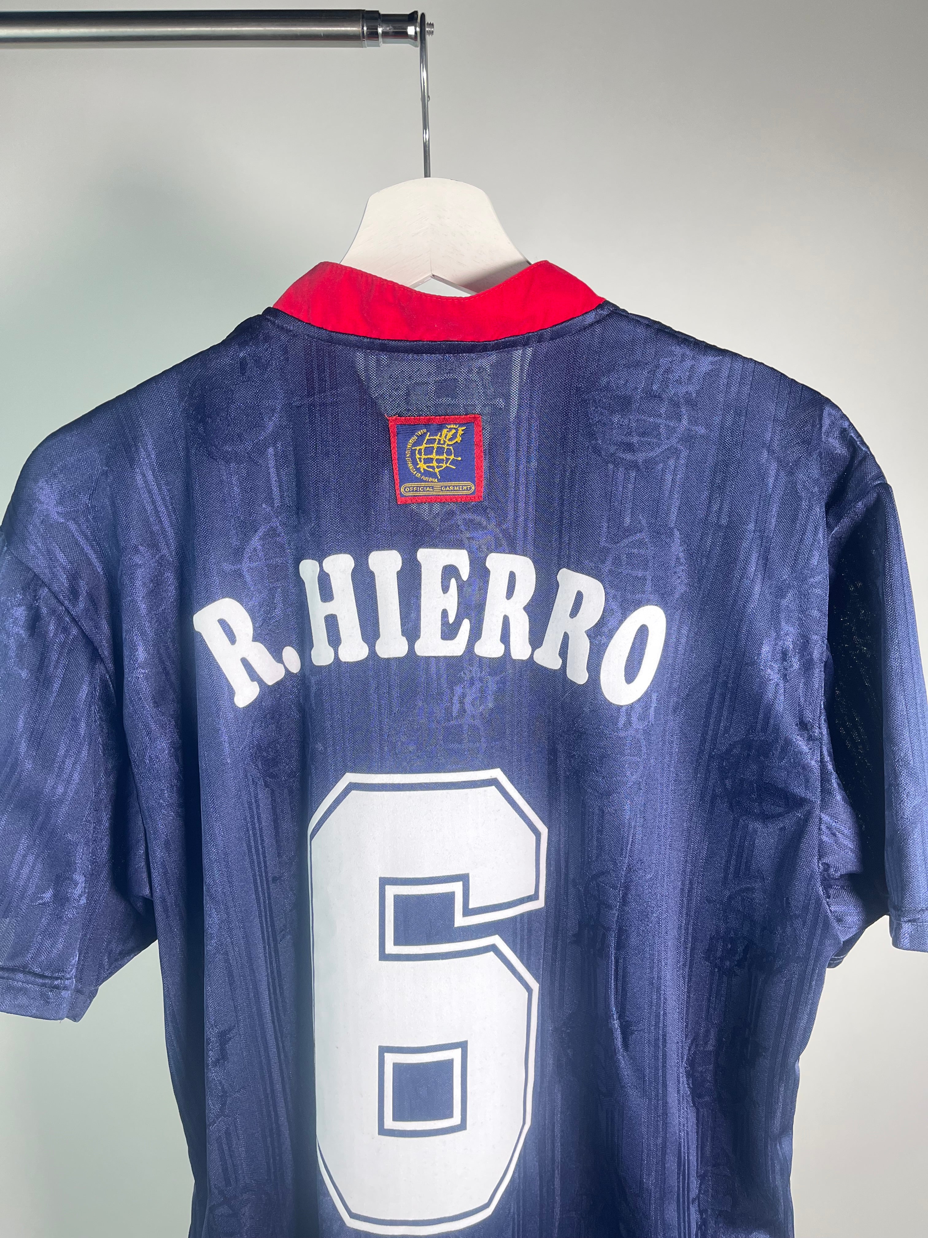 Jersey España Visita 1996 1998 Fernando Hierro (L)