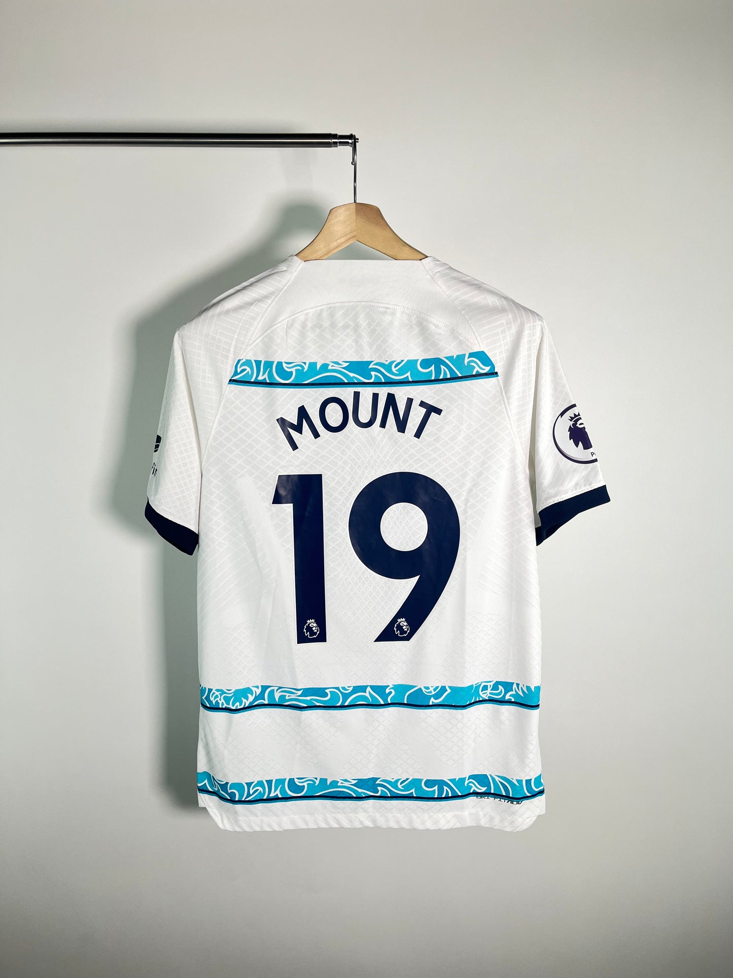 Jersey Chelsea Visita 2022 2023 Versión Jugador Mason Mount (M)