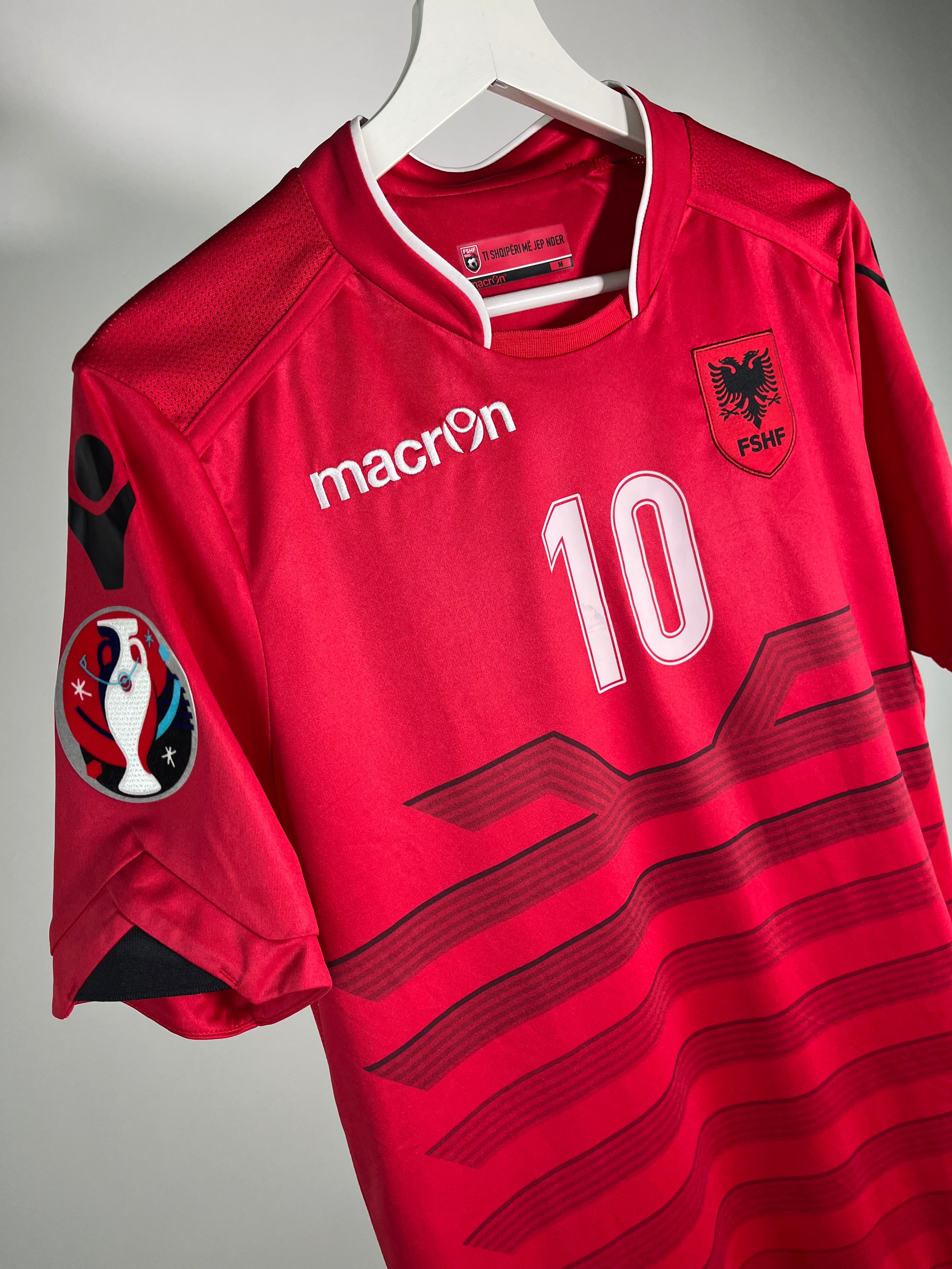 Jersey Albania Local 2016 2017 *Eurocopa* Armando Sadiku (M)