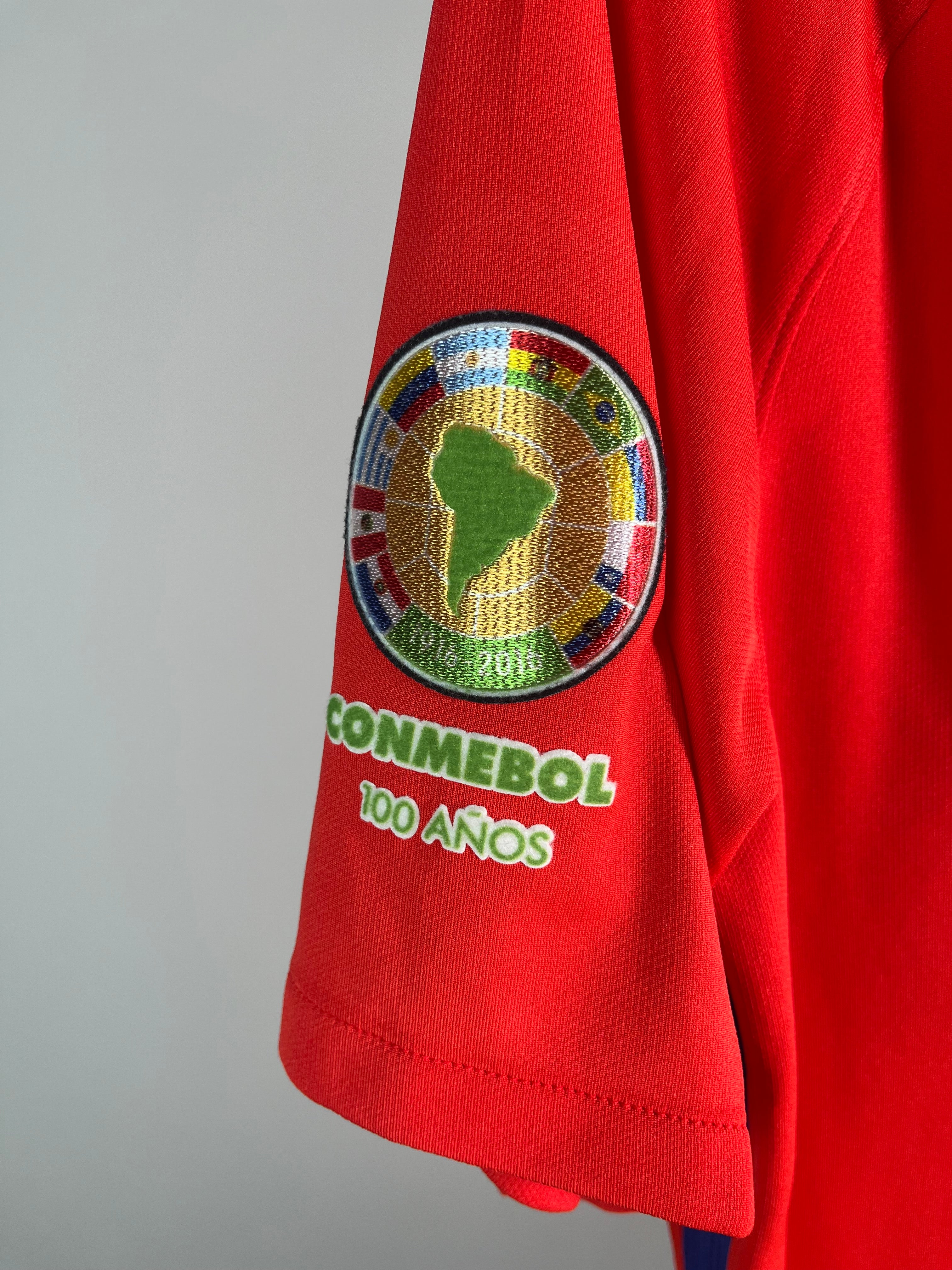 Jersey Chile Local 2016 2017 *Copa América* Alexis Sánchez (L)