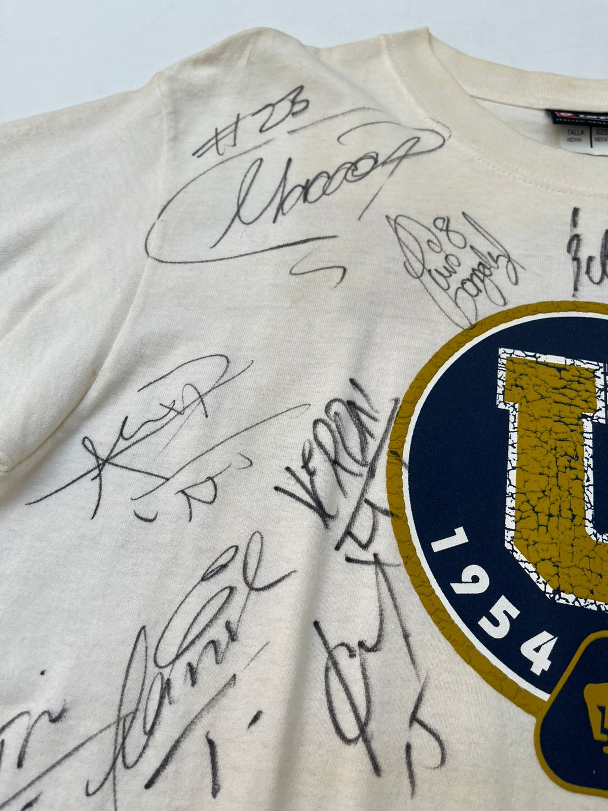 Jersey Pumas Entrenamiento 2004 Autografiada (M)