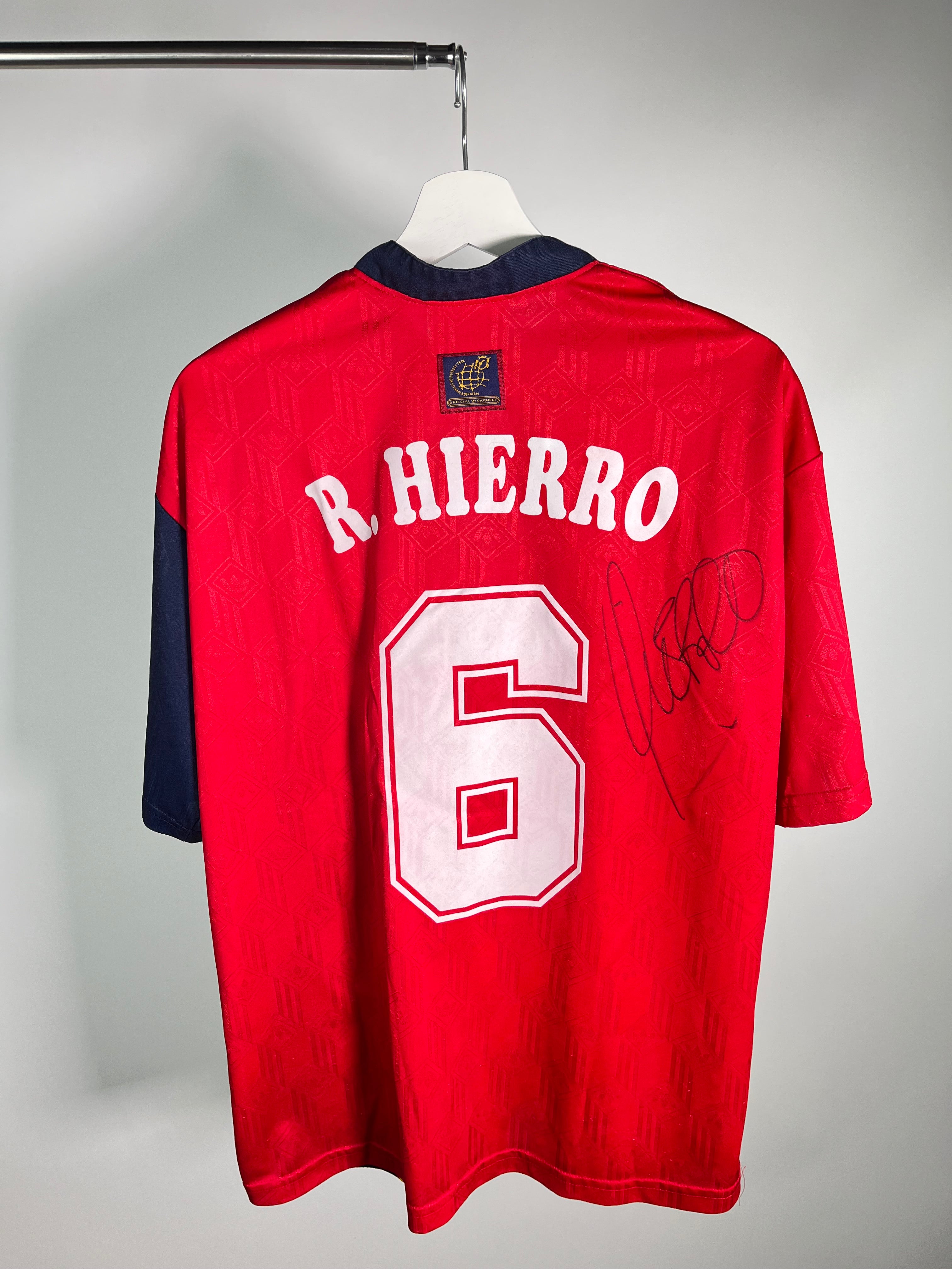 Jersey España Local 1996 1998 Fernando Hierro *Autografiado* (XL)