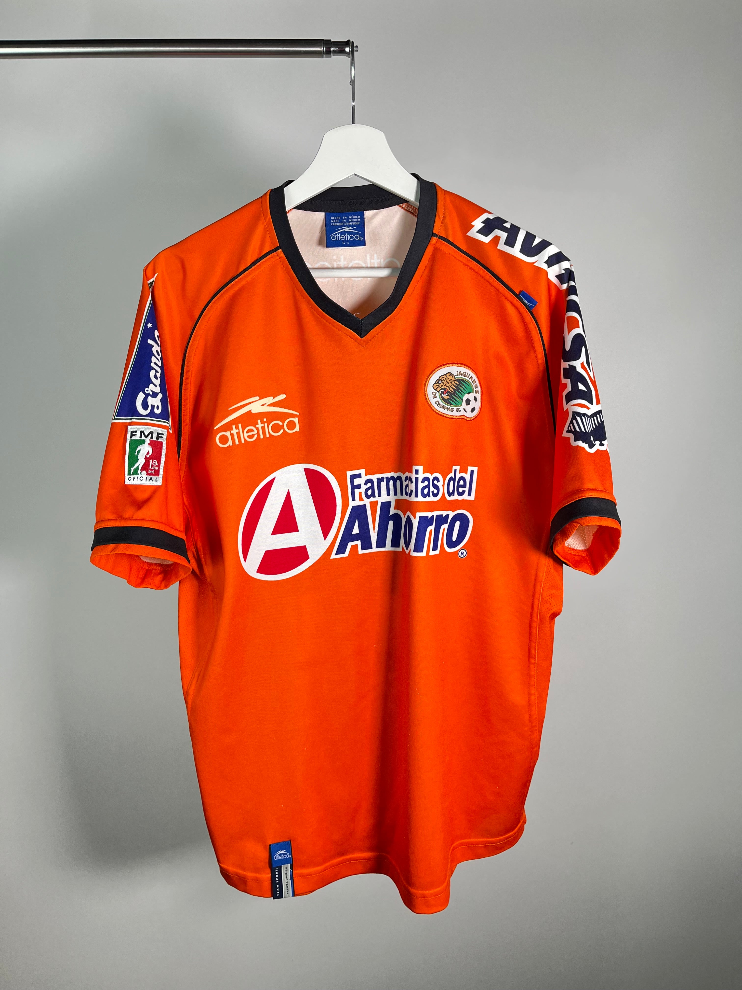 Jersey Jaguares Local 2003 2004 Utilería Luis Hernández (L)