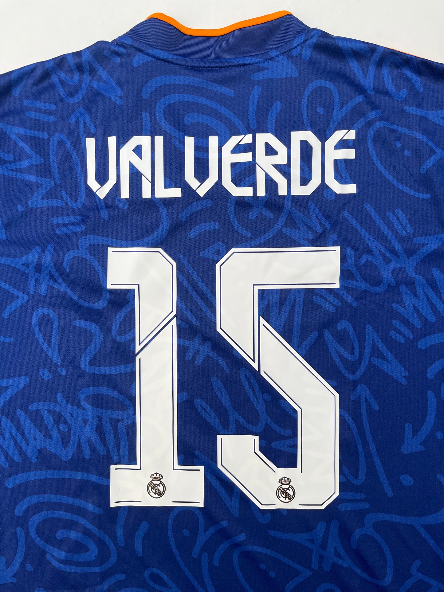 Jersey Real Madrid Visita 2021 2022 Federico Valverde (XL)
