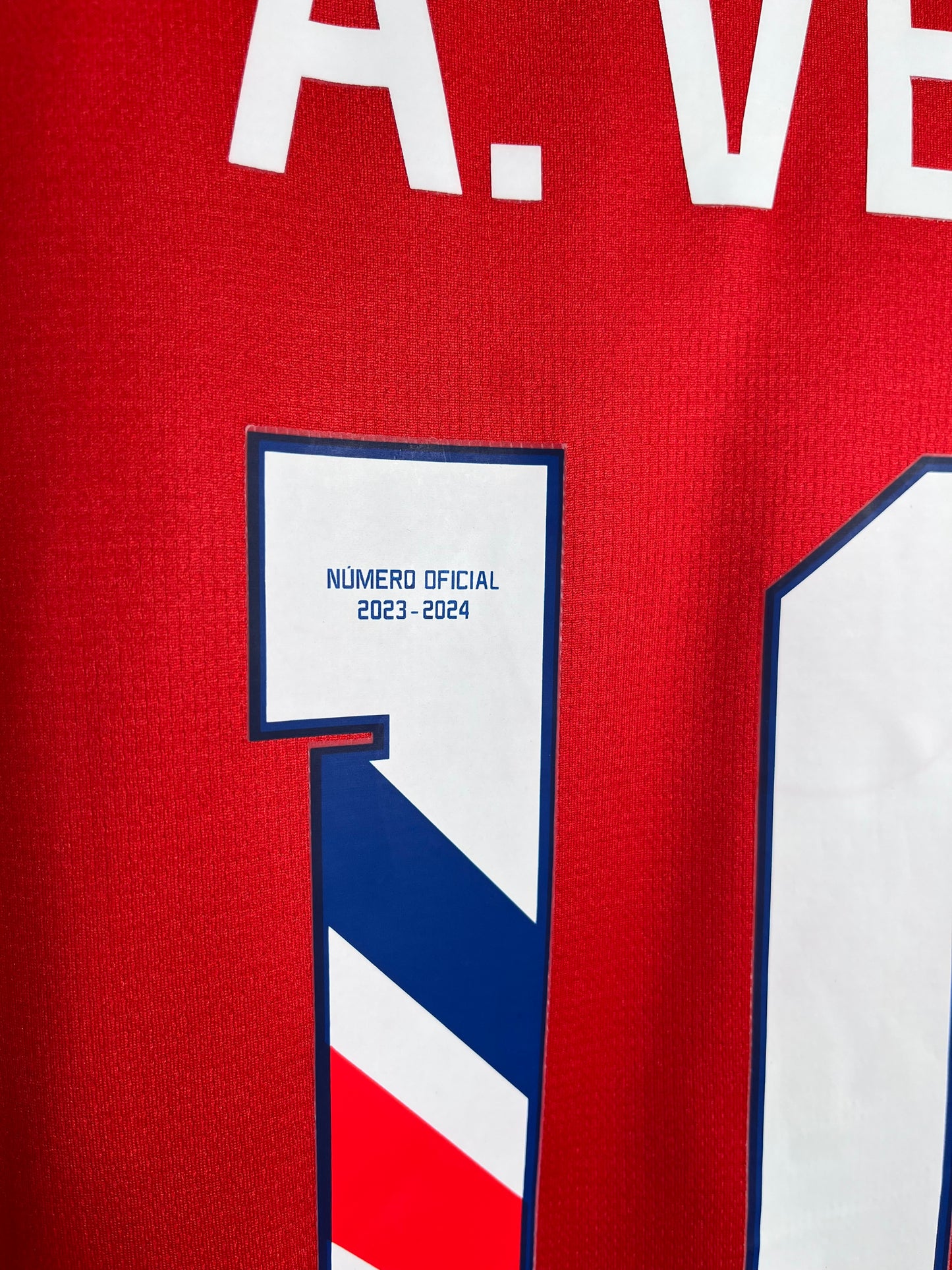 Jersey Chivas Local 2023 2024 Alexis Vega (XXL)
