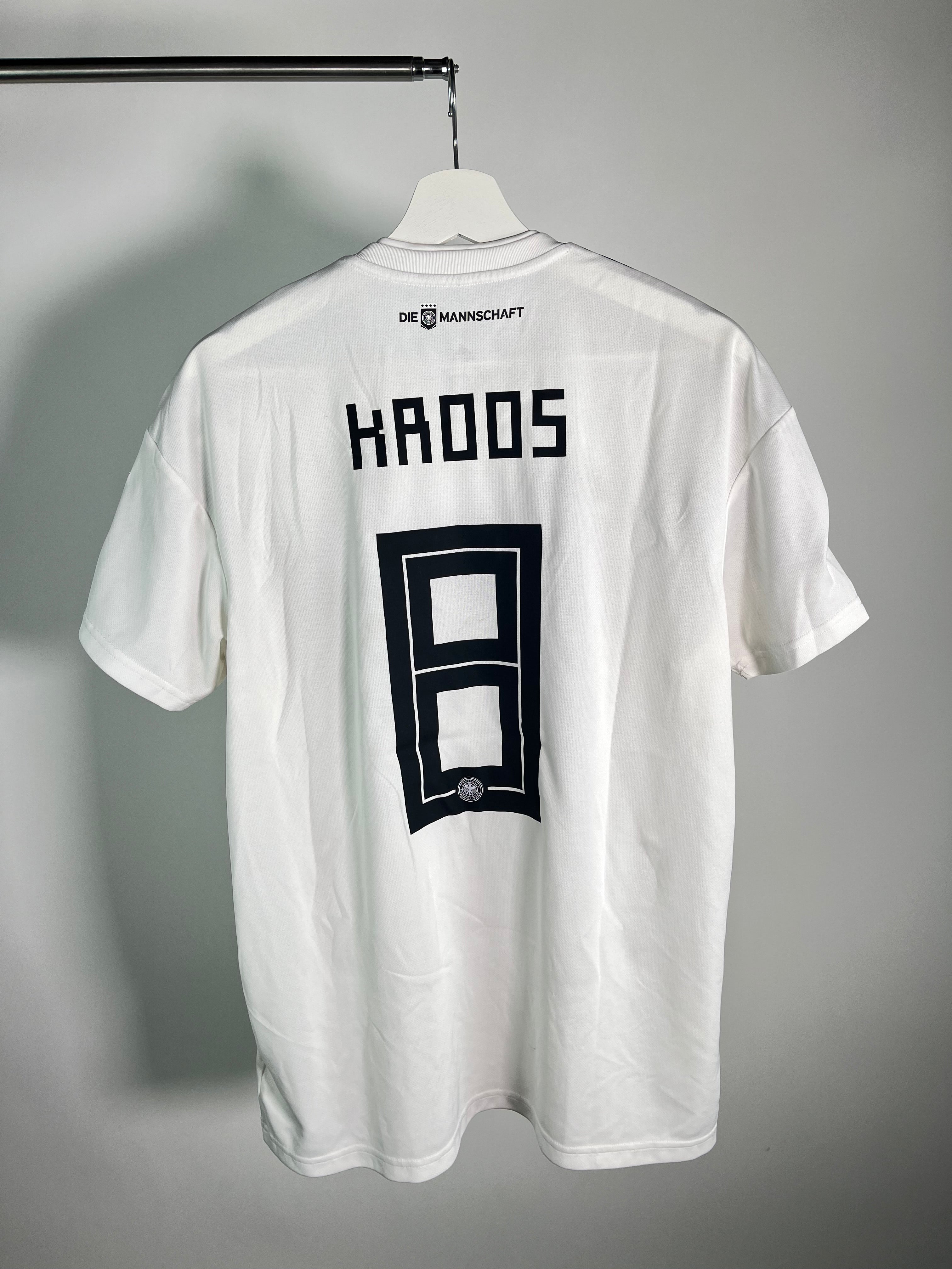 Jersey Alemania Local 2018 2020 *Mundial Rusia* Toni Kroos (L)