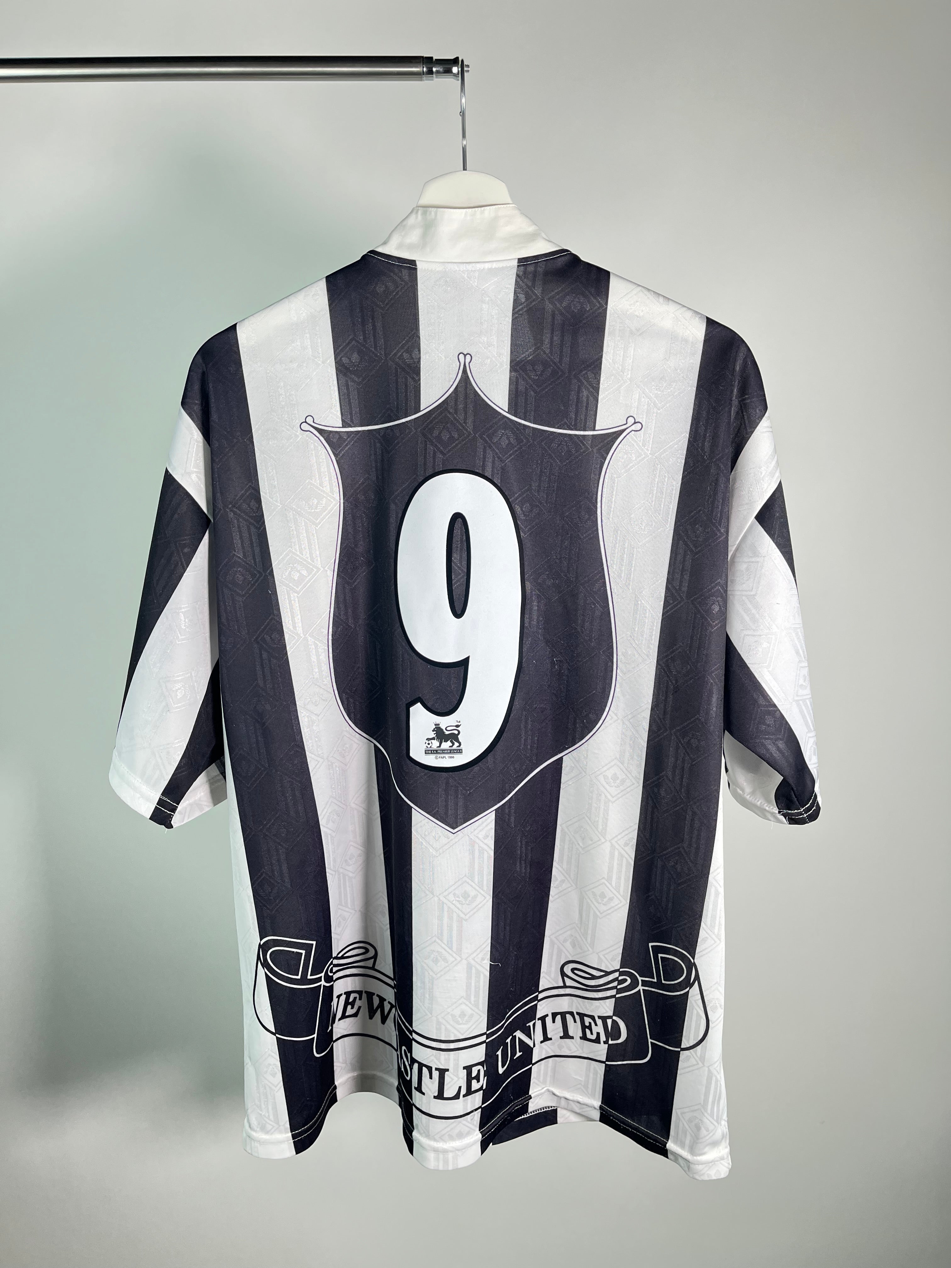 Jersey Newcastle Local 1996 1997 Alan Shearer (L)