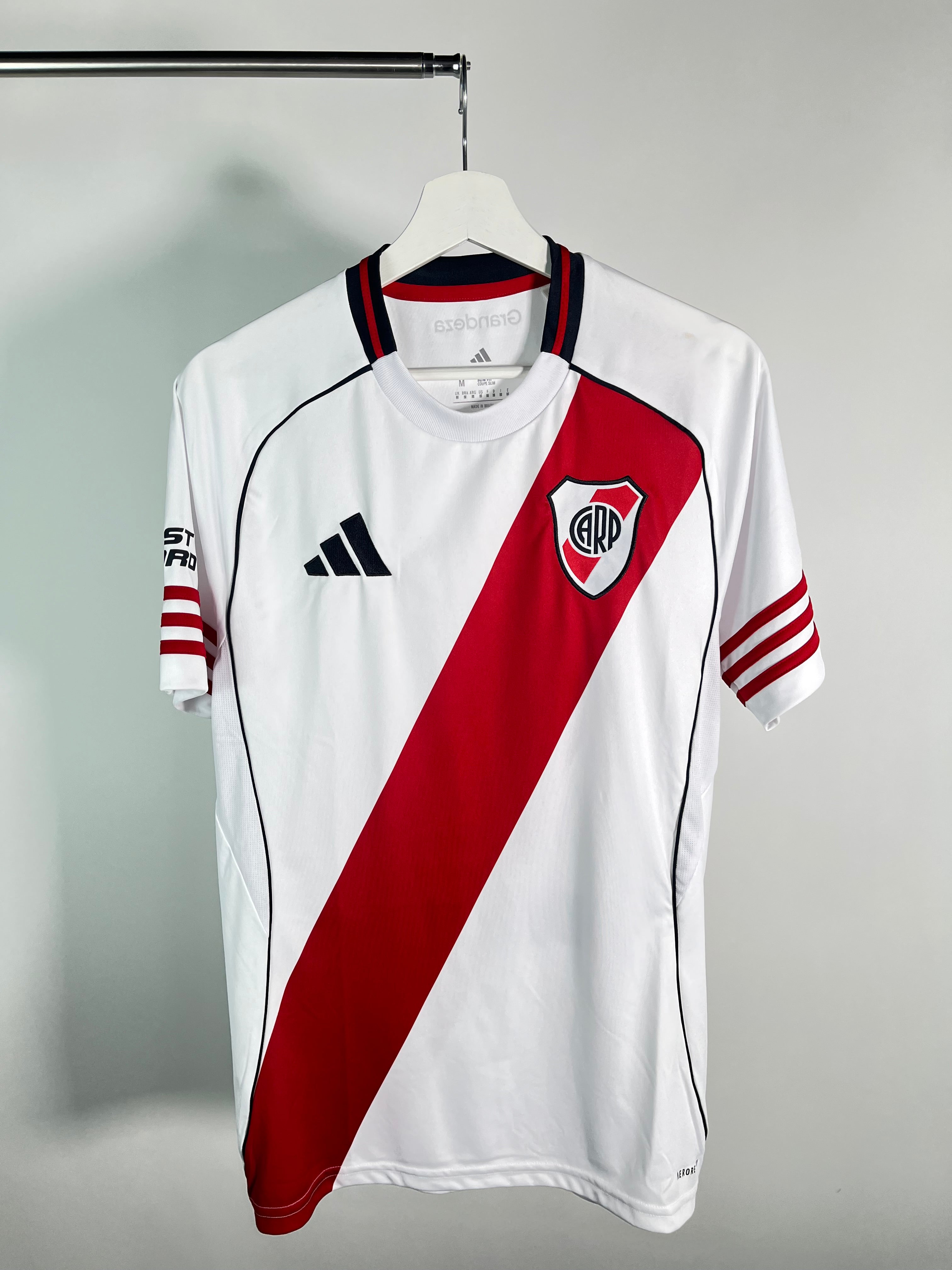 Jersey River Plate Local 2025 2026 (M)