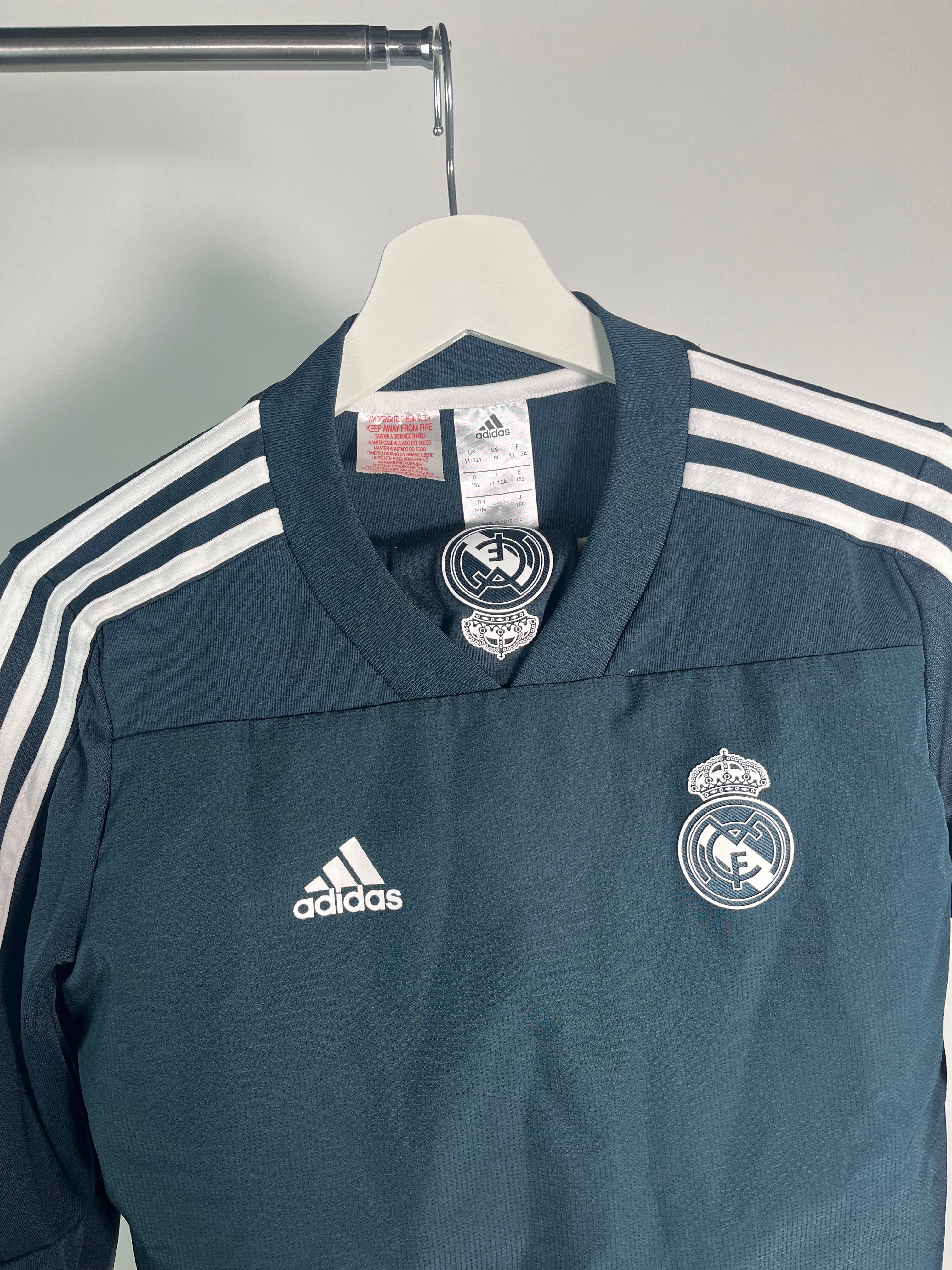 Conjunto Real Madrid 2018 2019 *Incluye Pants* (M Niño)