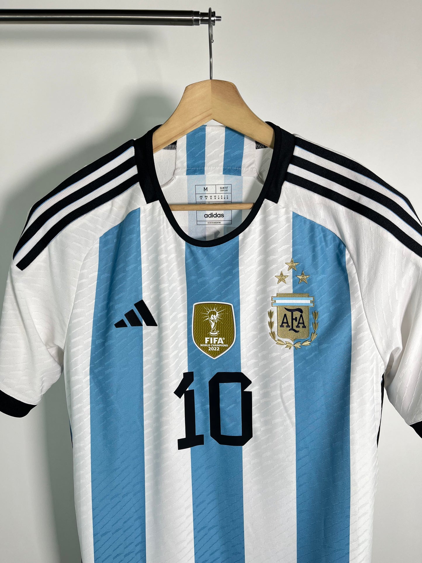 Jersey Argentina Local 2022 2023 Versión Jugador Lionel Messi (M)