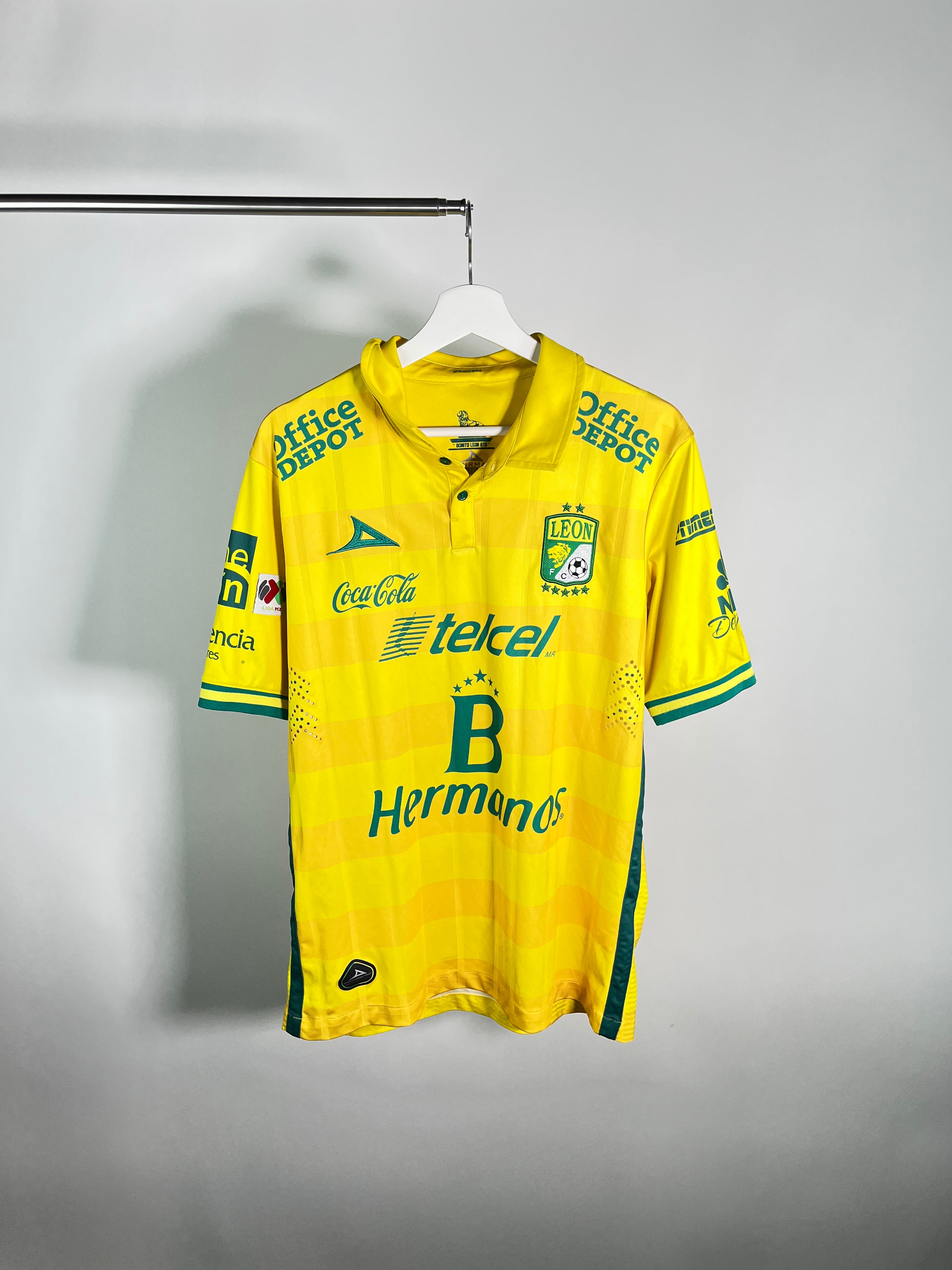 Jersey Leon Tercera 2015 2016 (L)