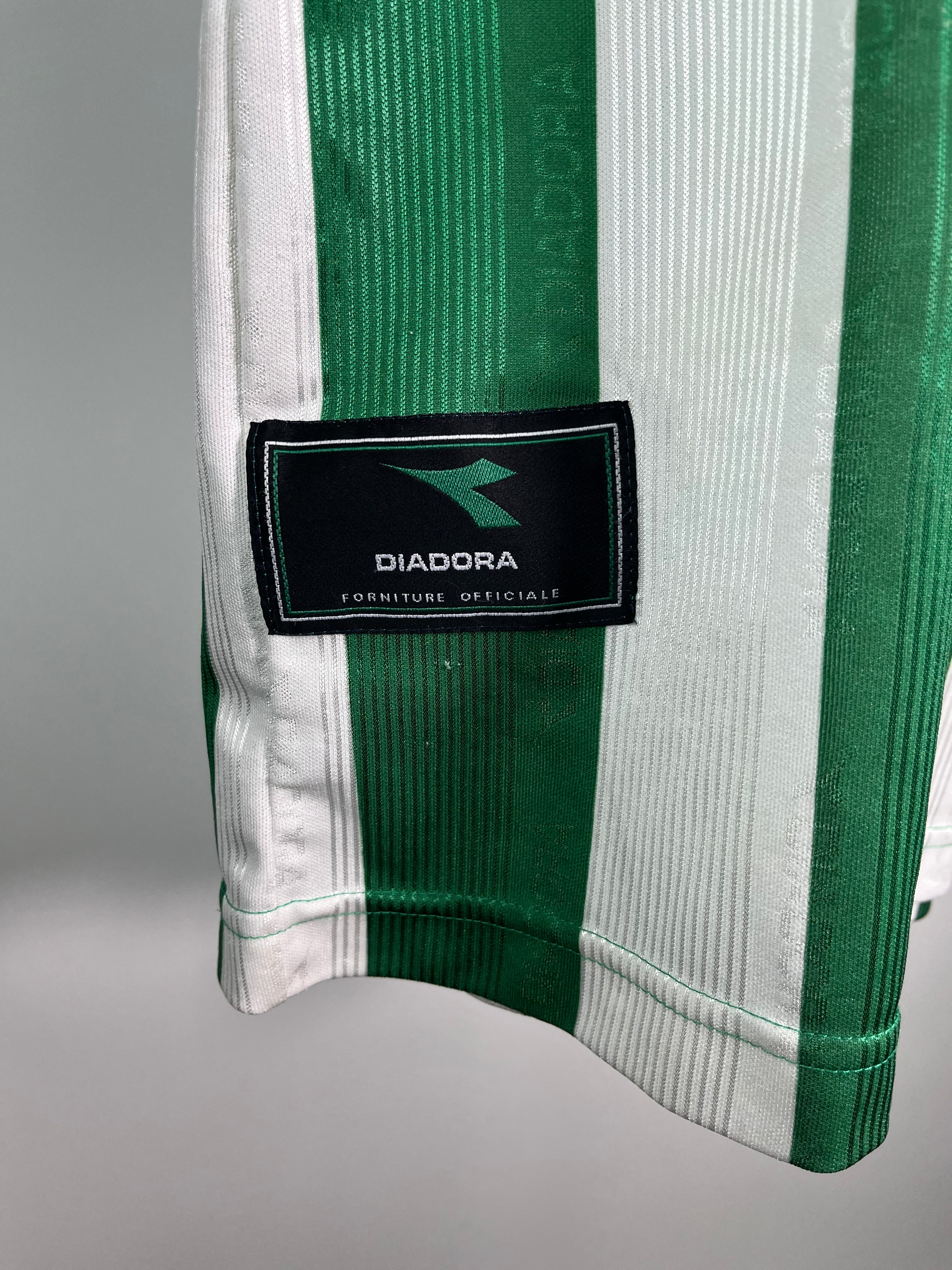 Jersey Banfield Local 2000 2001 (L)