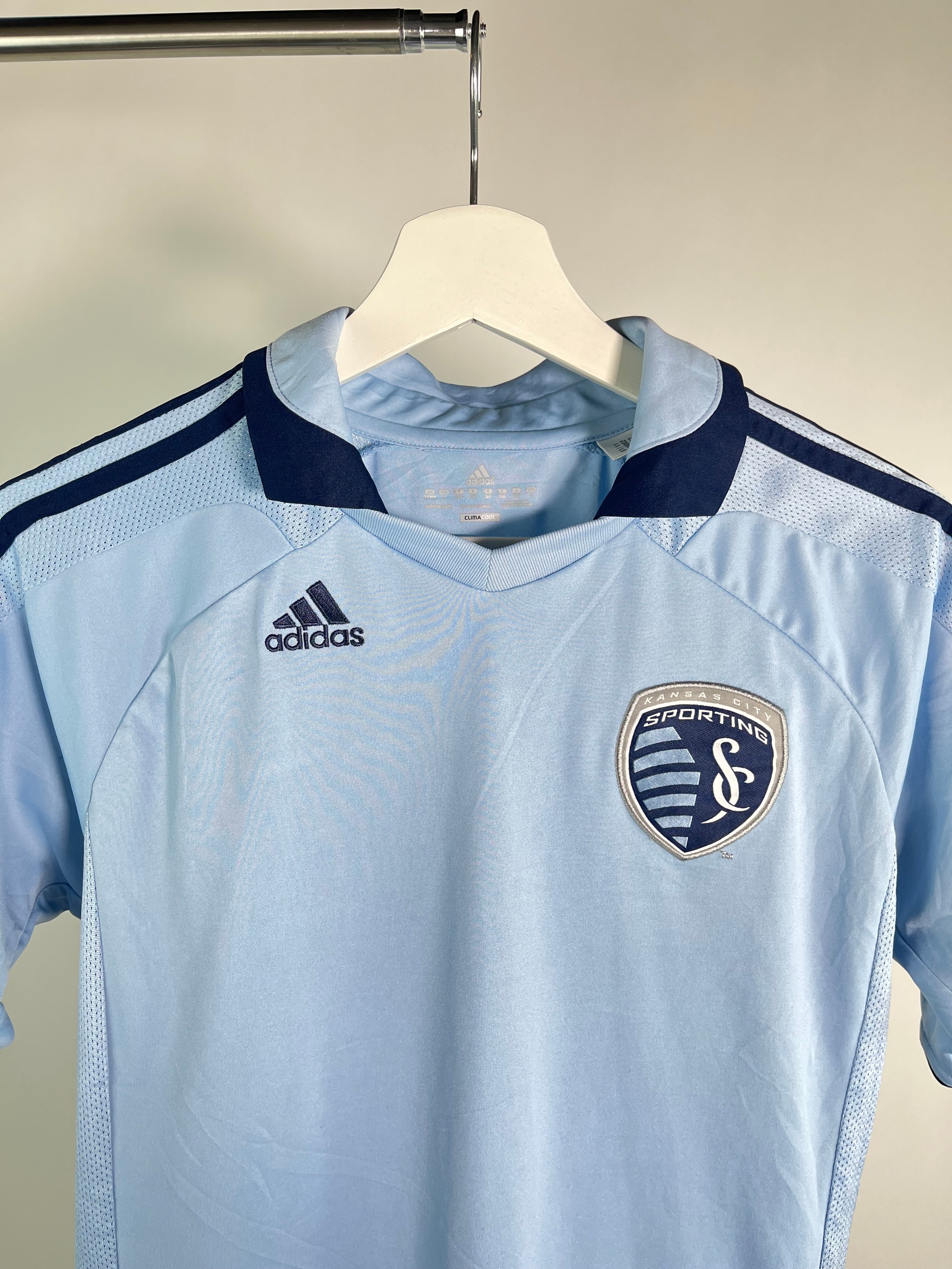 Jersey Sporting Kansas City Local 2011 2012 (L Niño)