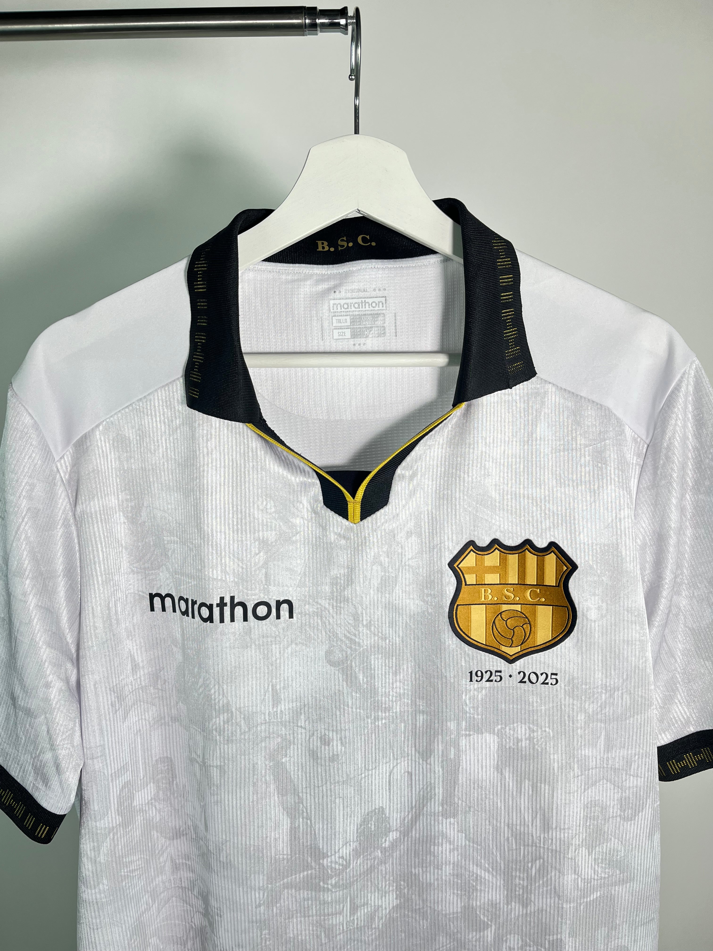 Jersey Barcelona de Huayaquil Portero Especial Aniversario 2025 2026 Versión Jugador (XL)
