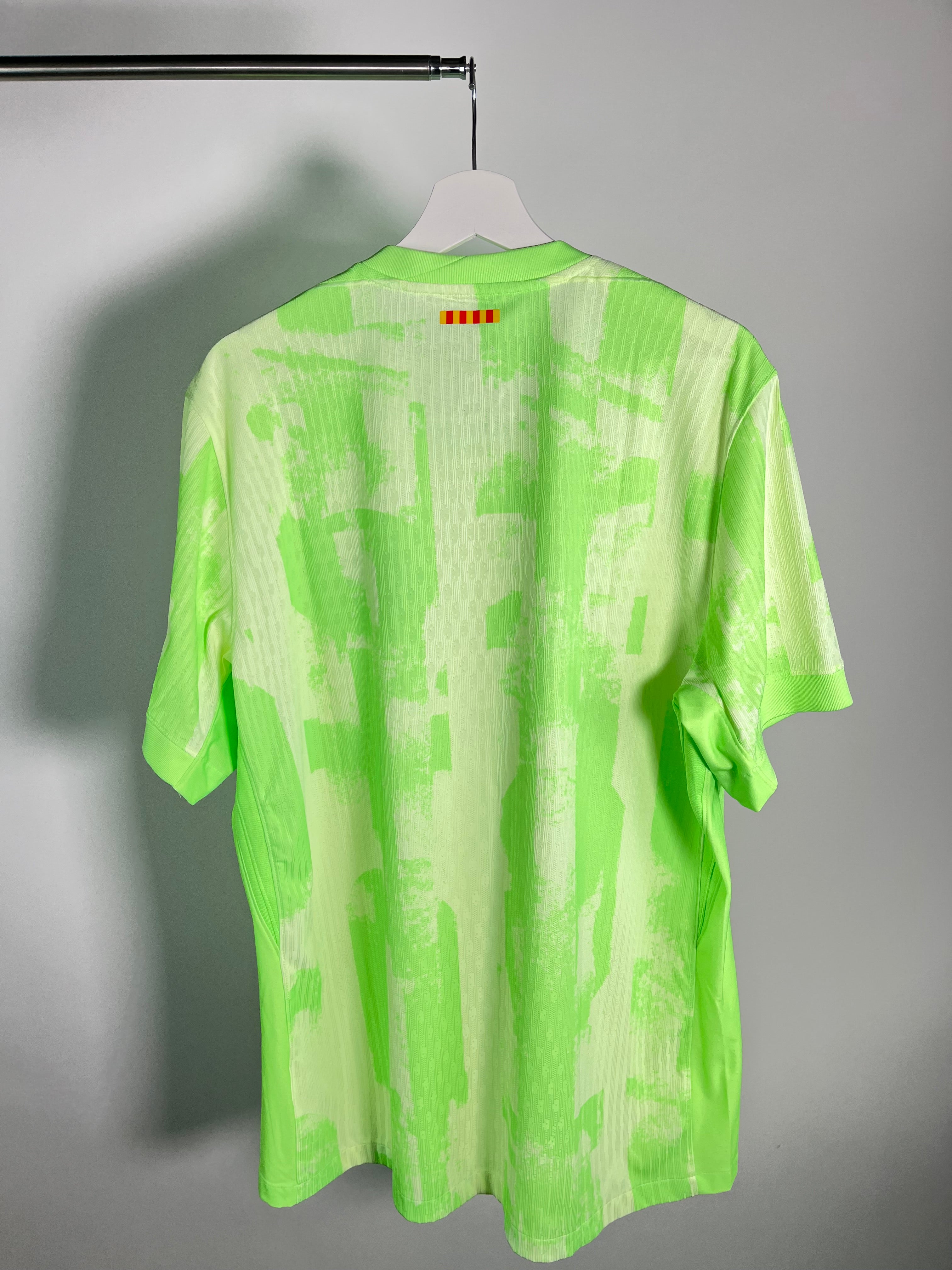 Jersey Barcelona Tercera 2024 2025 Versión Jugador (XL)