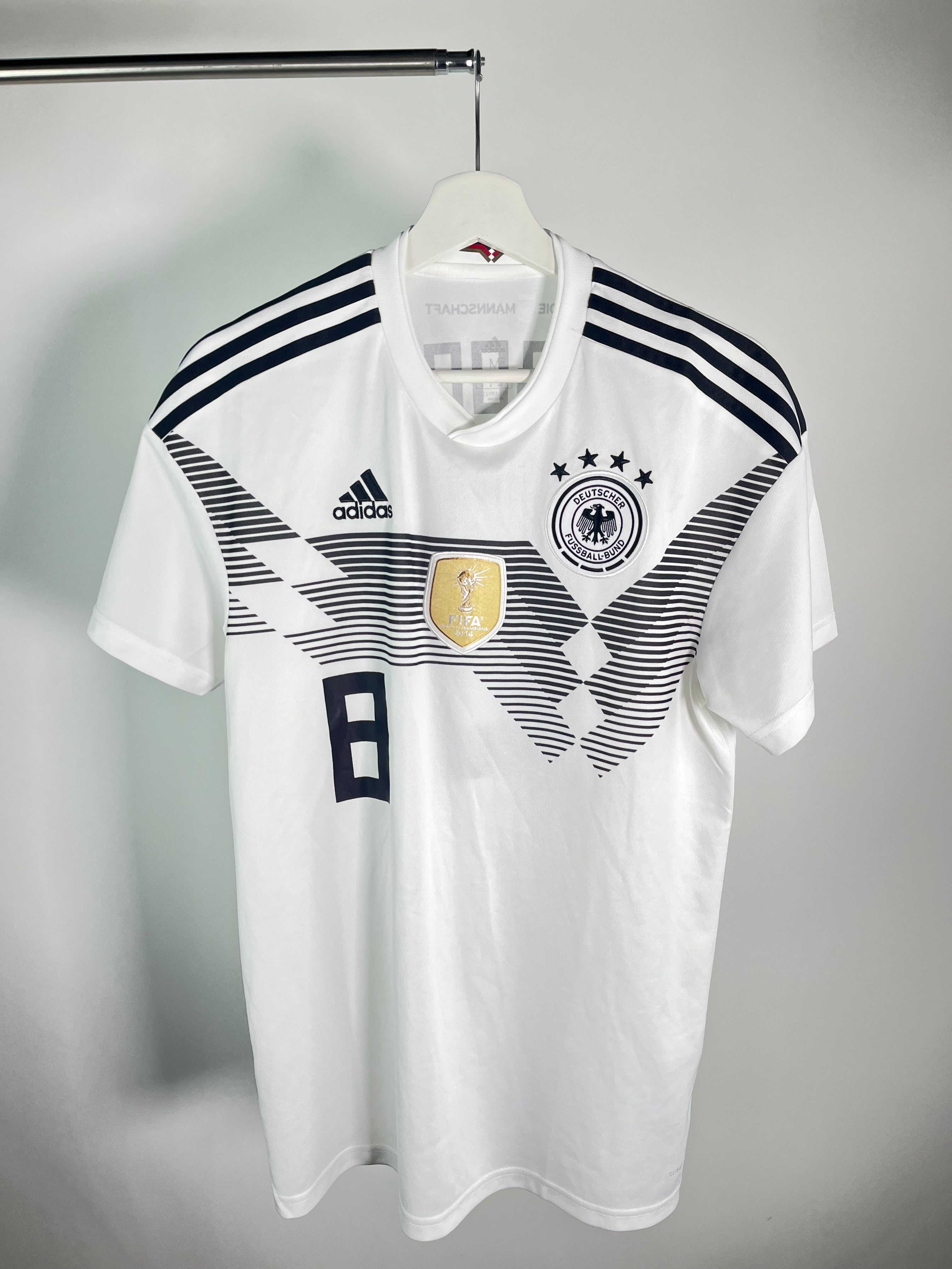 Jersey Alemania Local 2018 2020 Toni Kroos (M)
